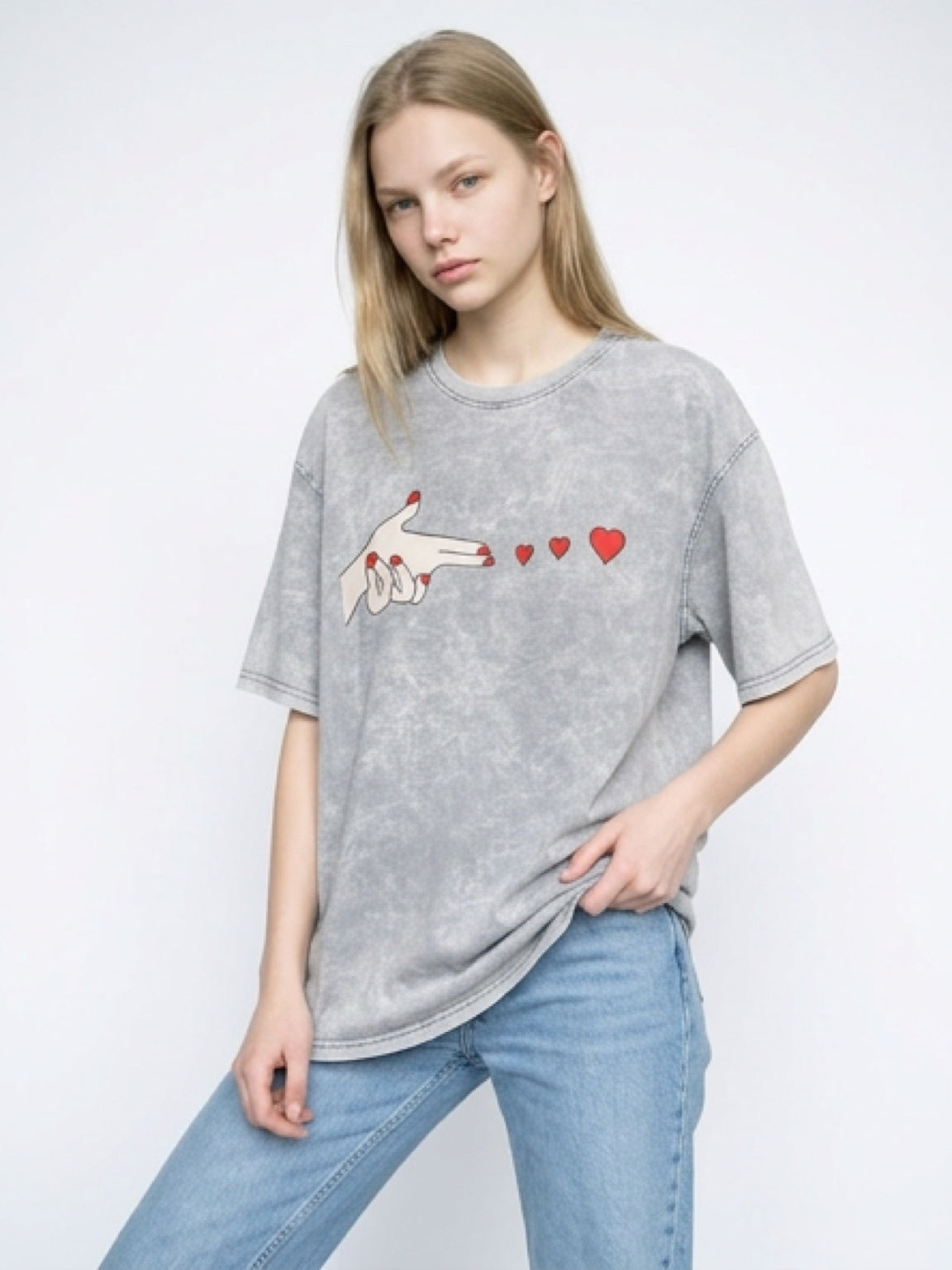 חולצת טי הארט שוט