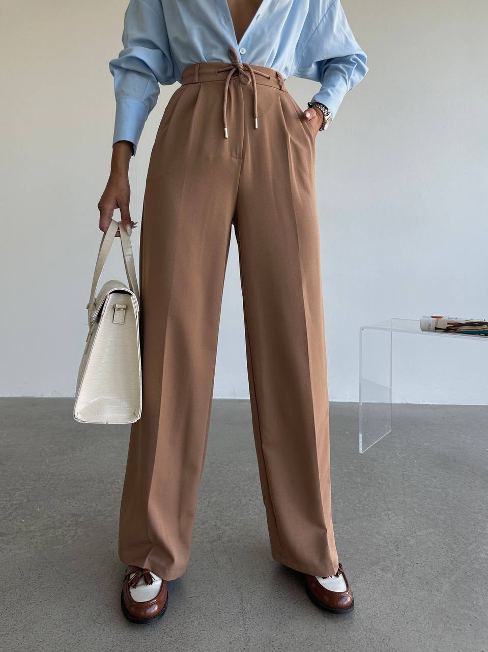 מכנס יולי חום