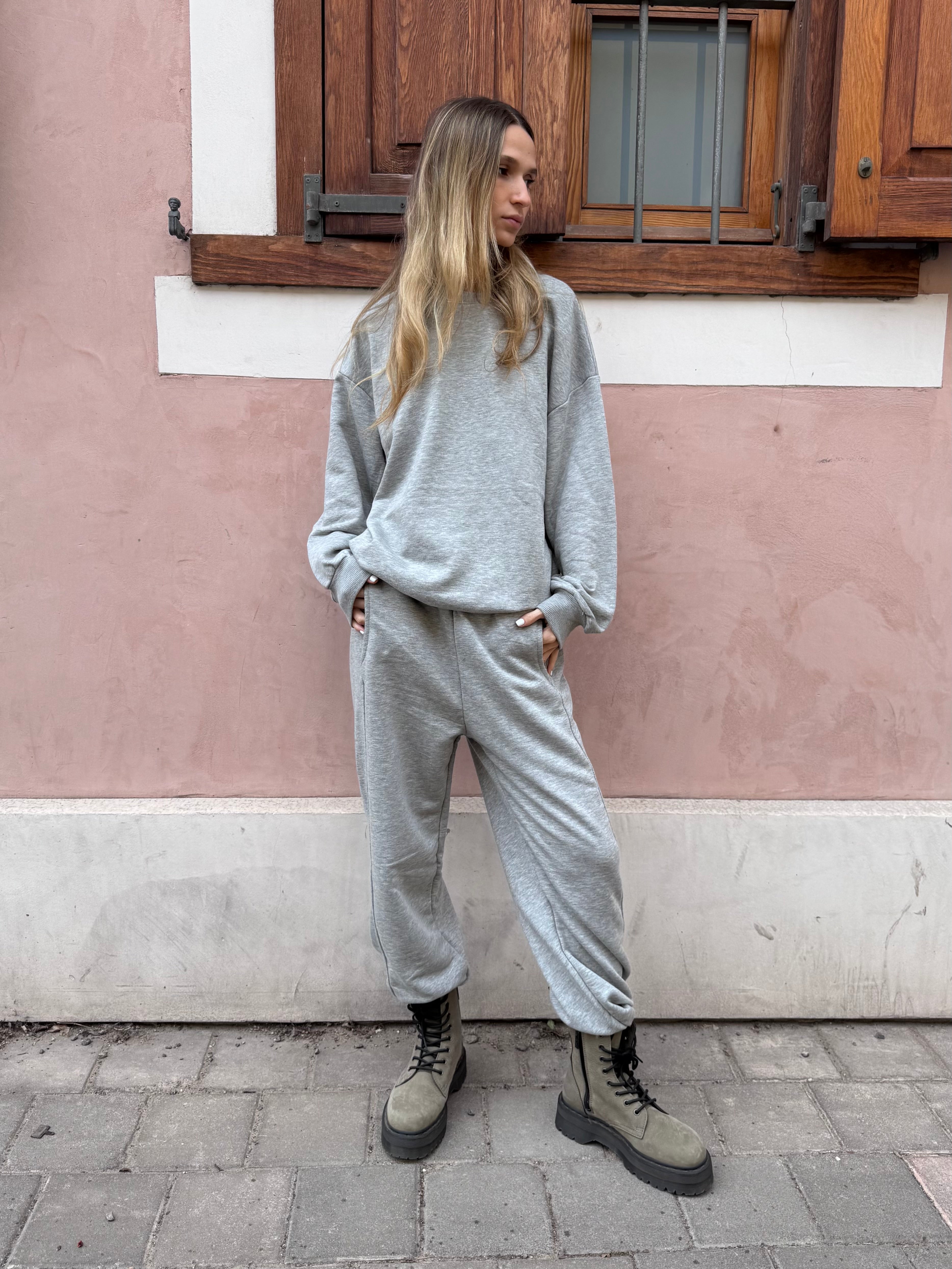 חליפת פוטר סאן אפור