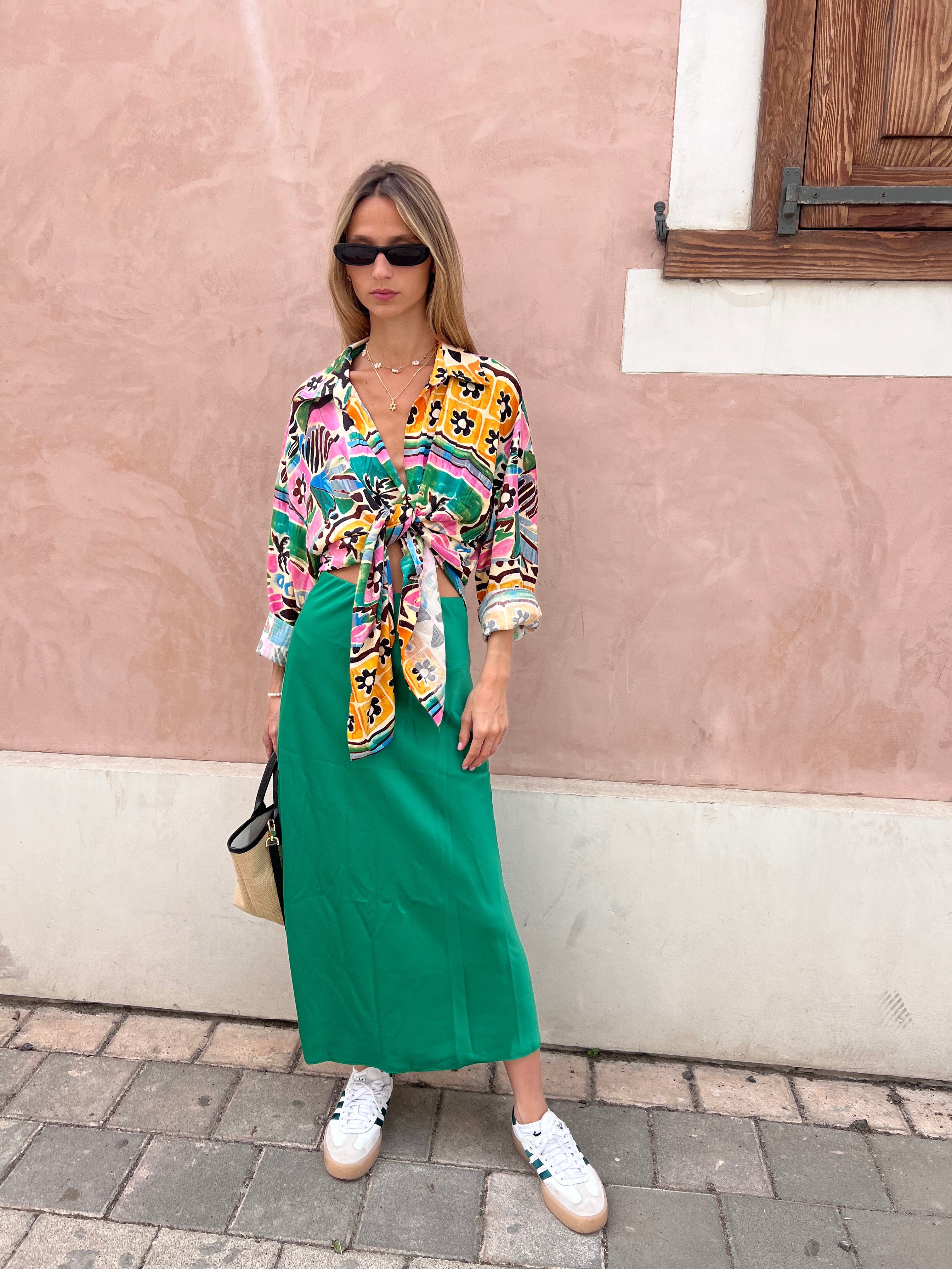 חצאית סאטן לירי ירוק