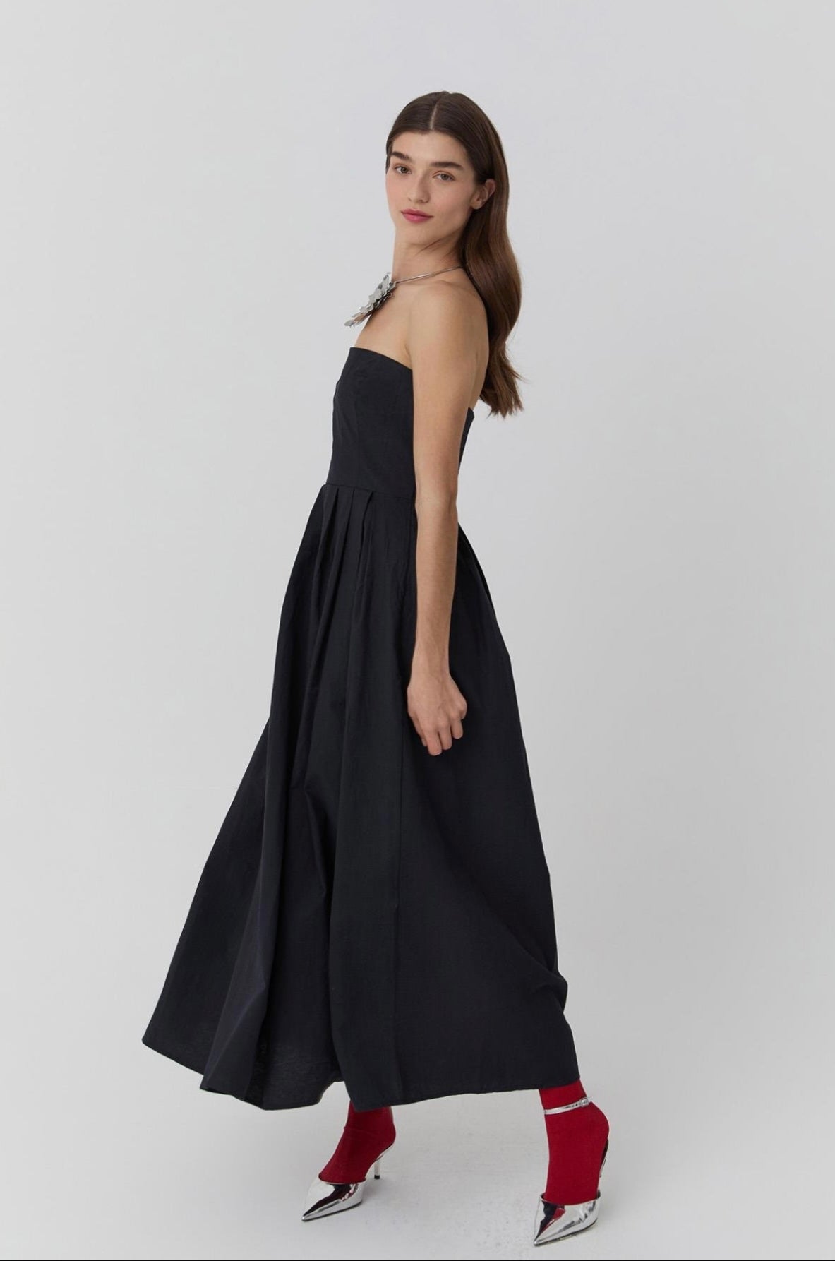 שמלת סטרפלס טאיה שחור