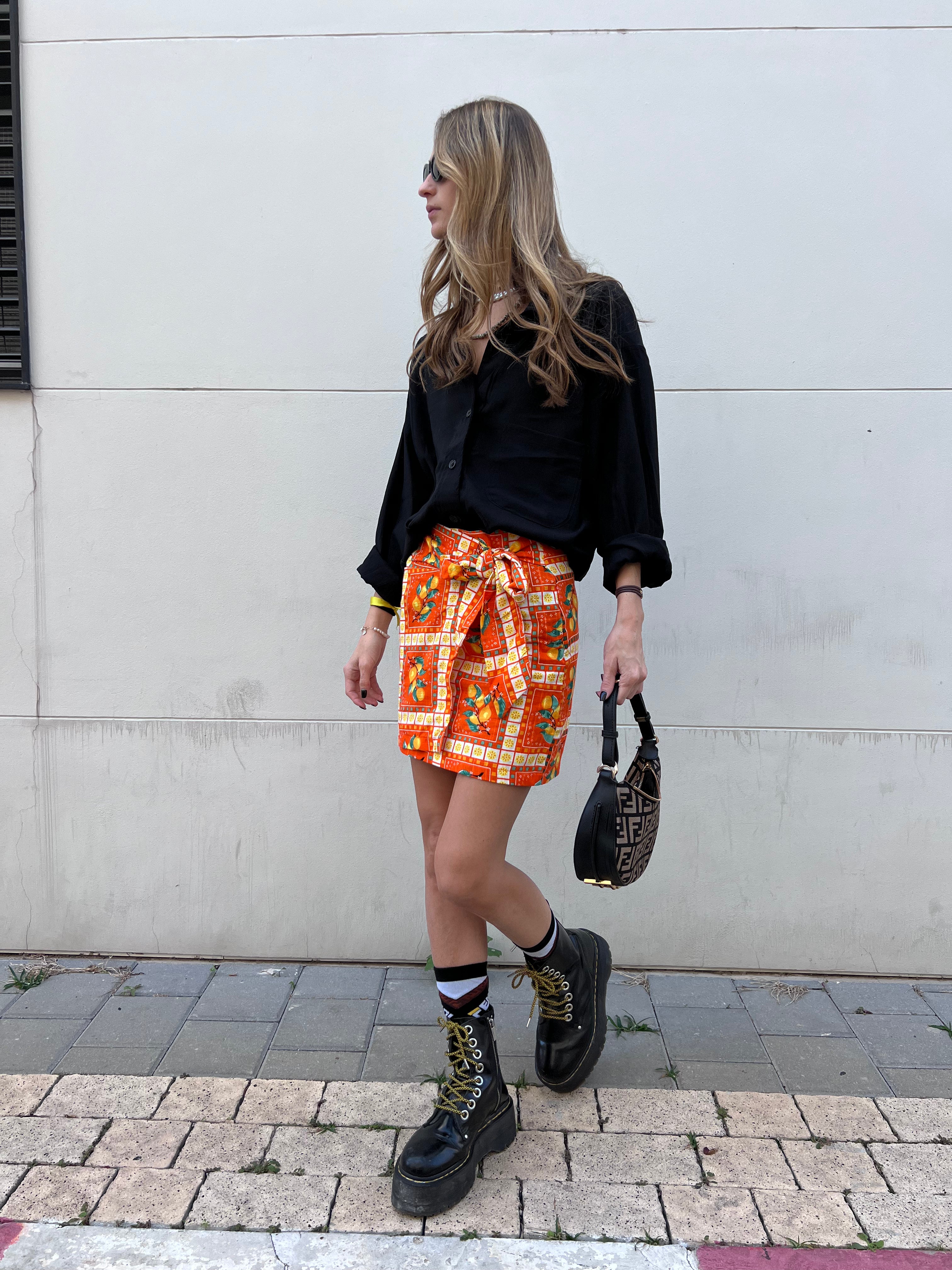 חצאית מיני נתי כתום