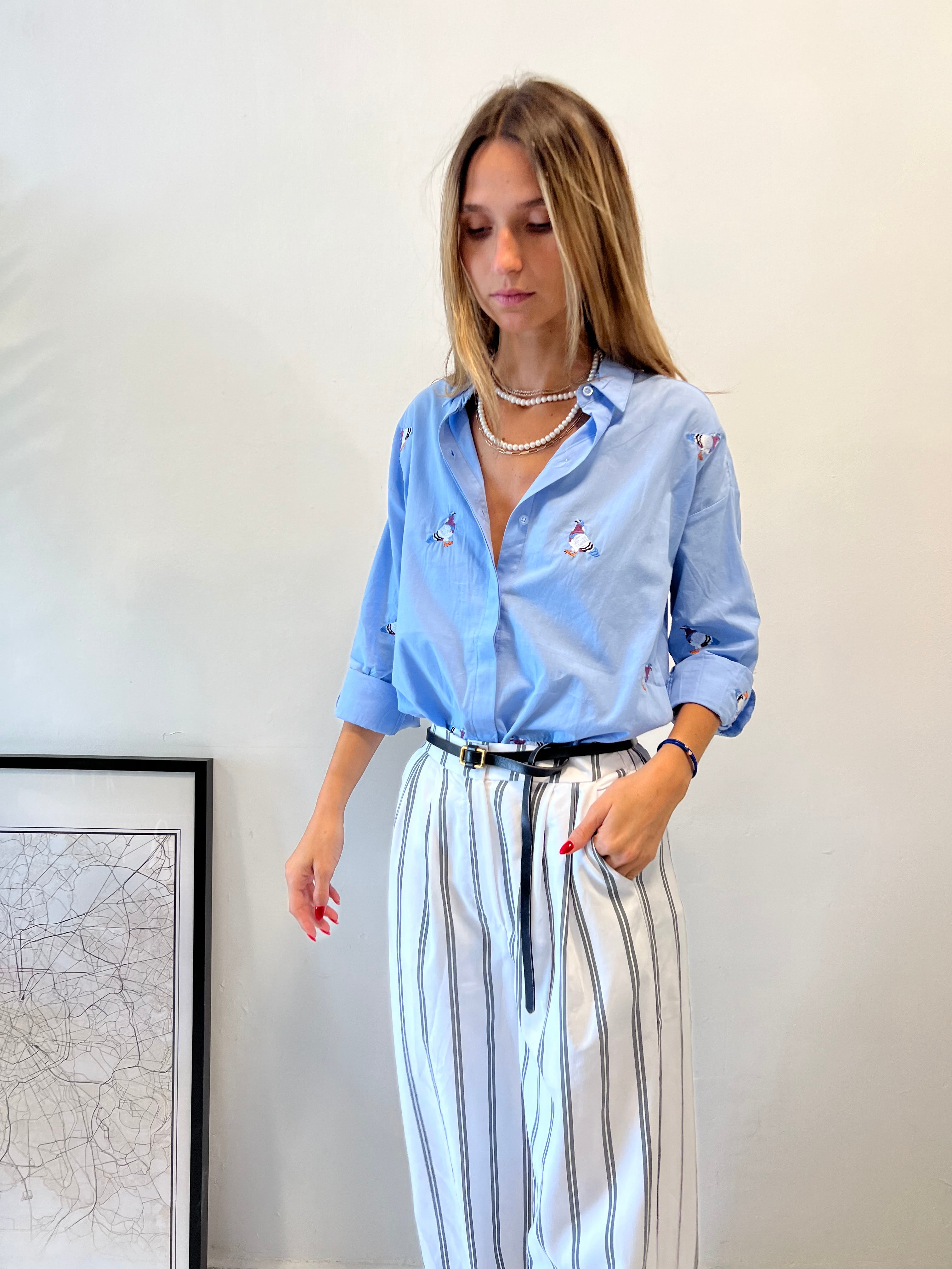 מכופתרת ג׳ון