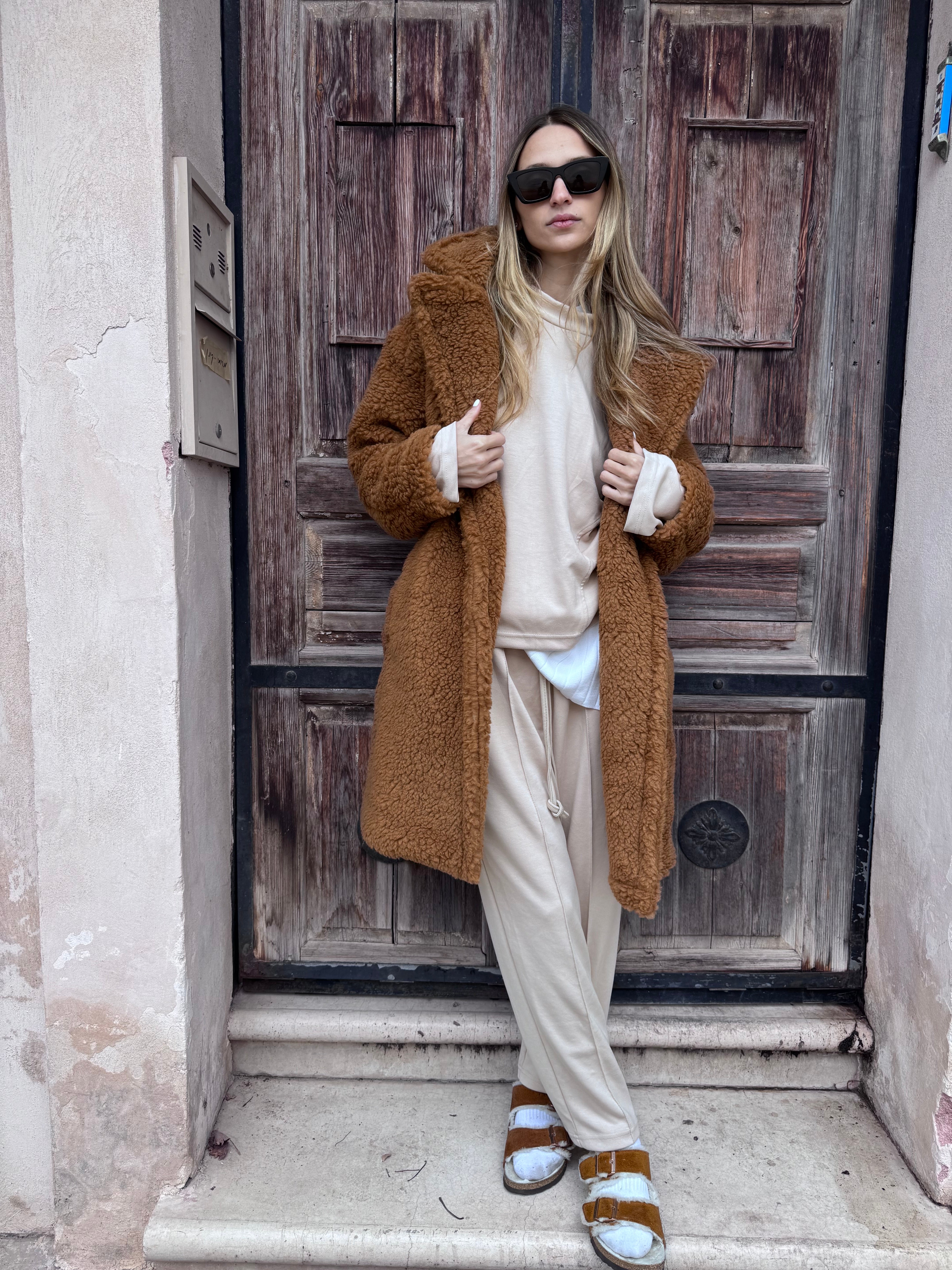 חליפת רני קרם