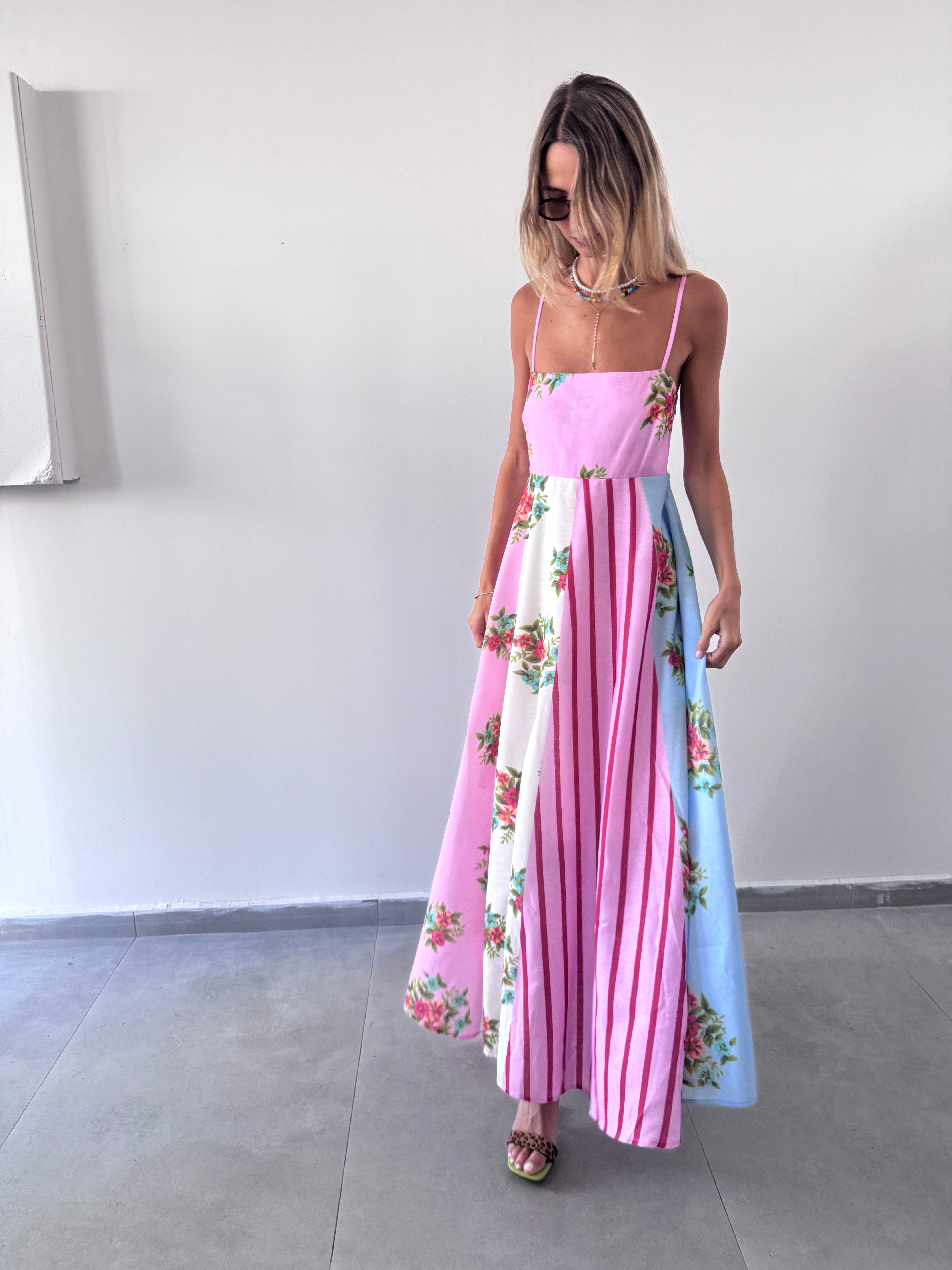 שמלת קארינה