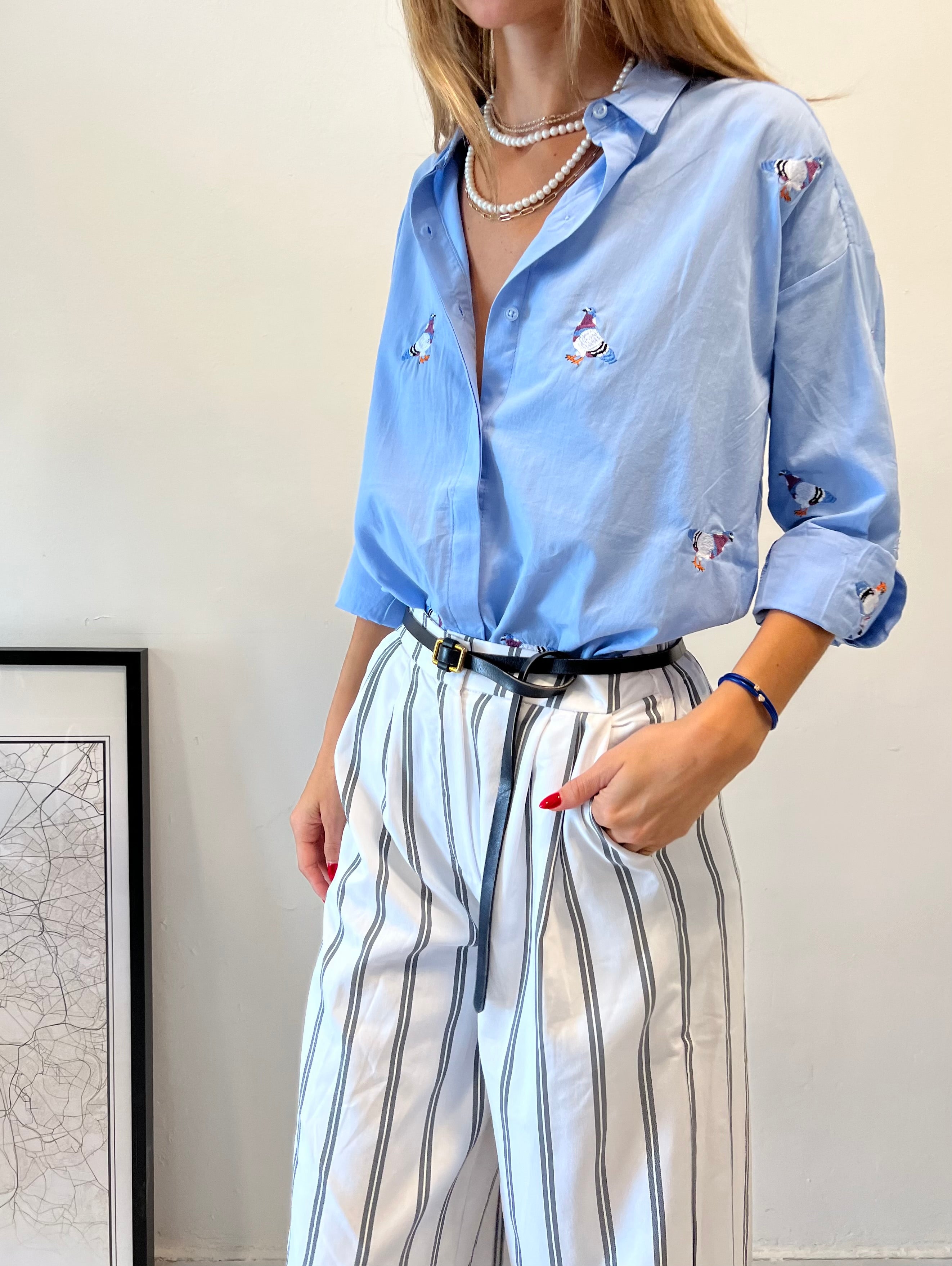 מכופתרת ג׳ון