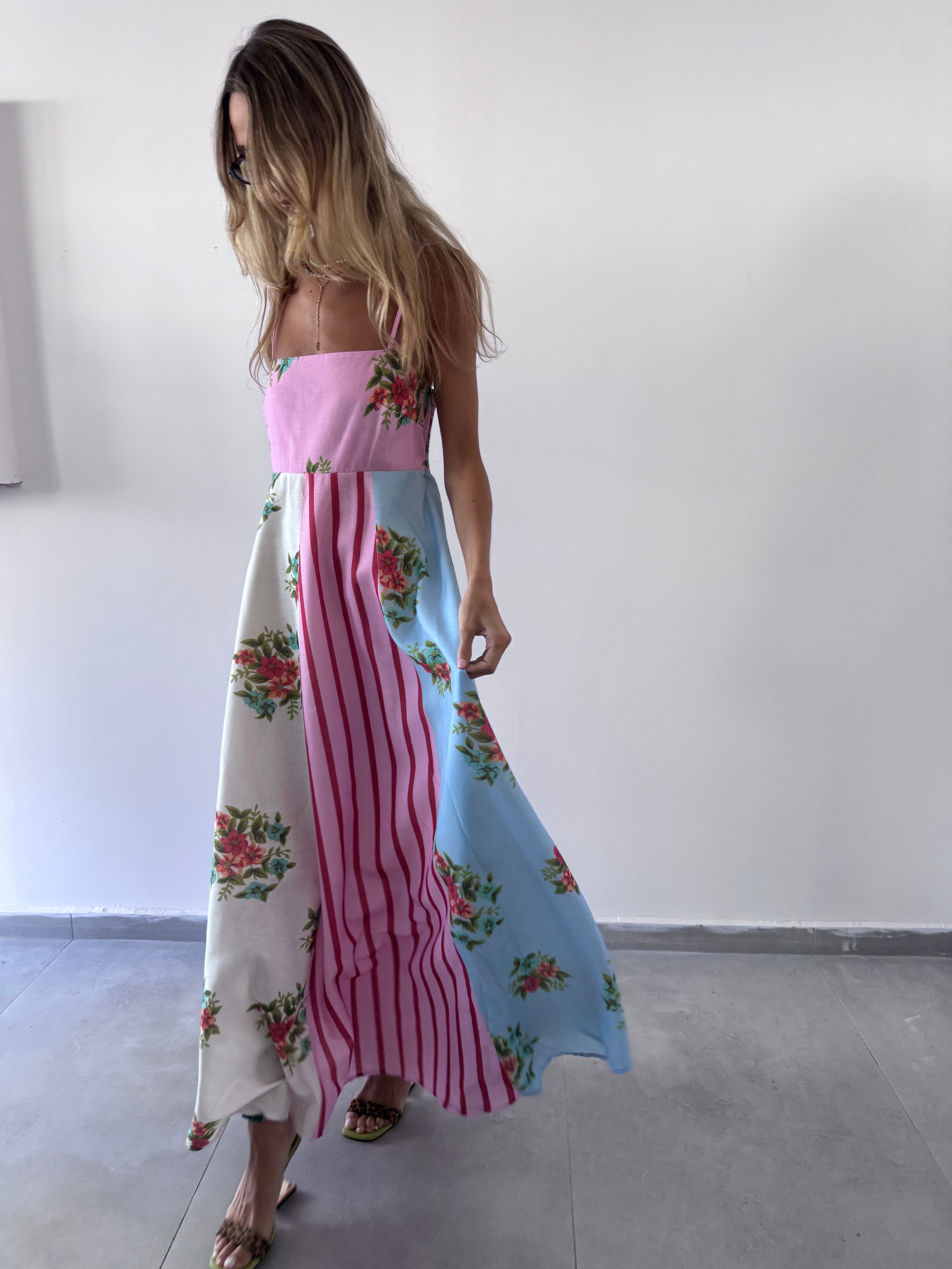 שמלת קארינה