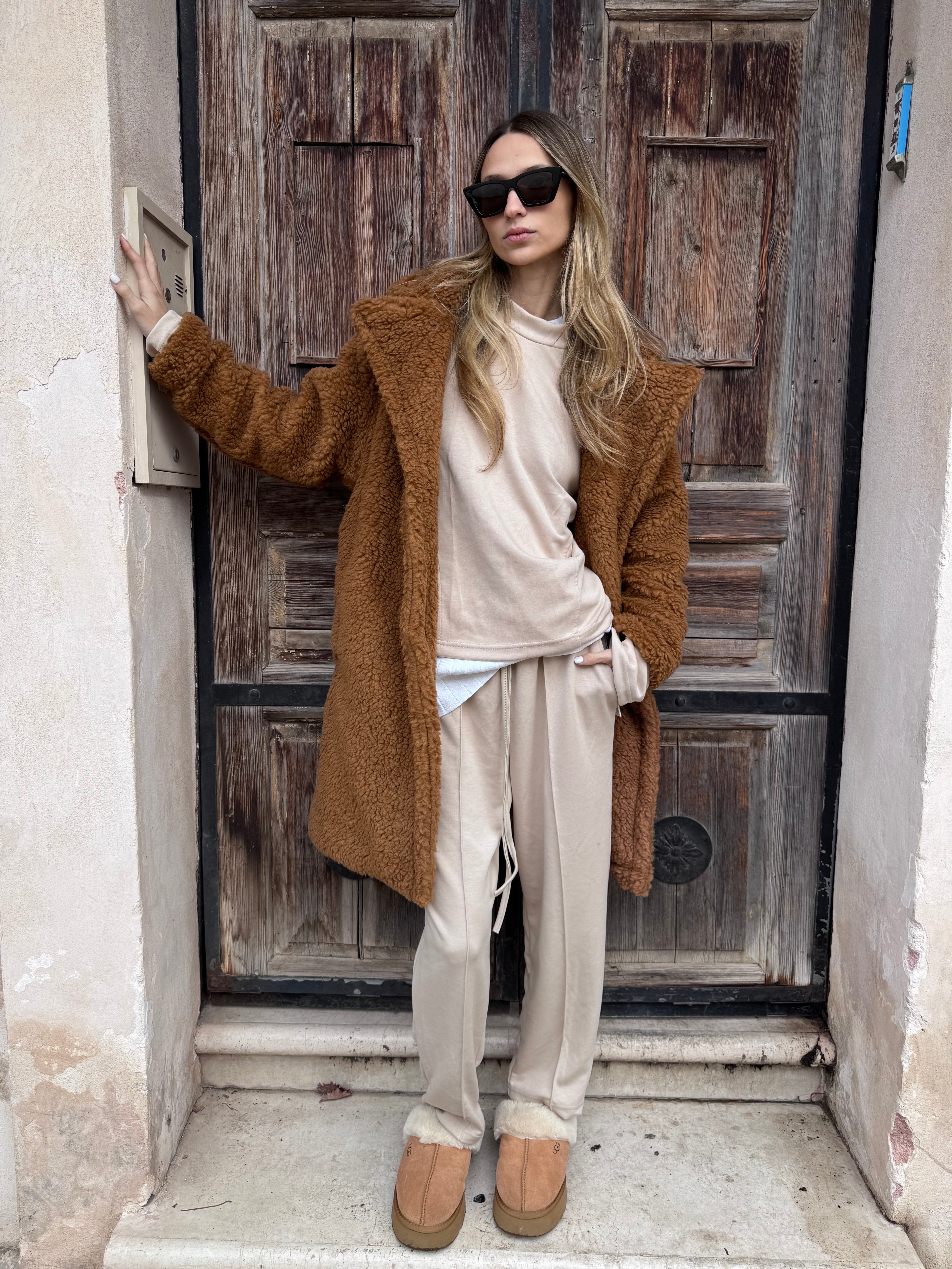 חליפת רני קרם