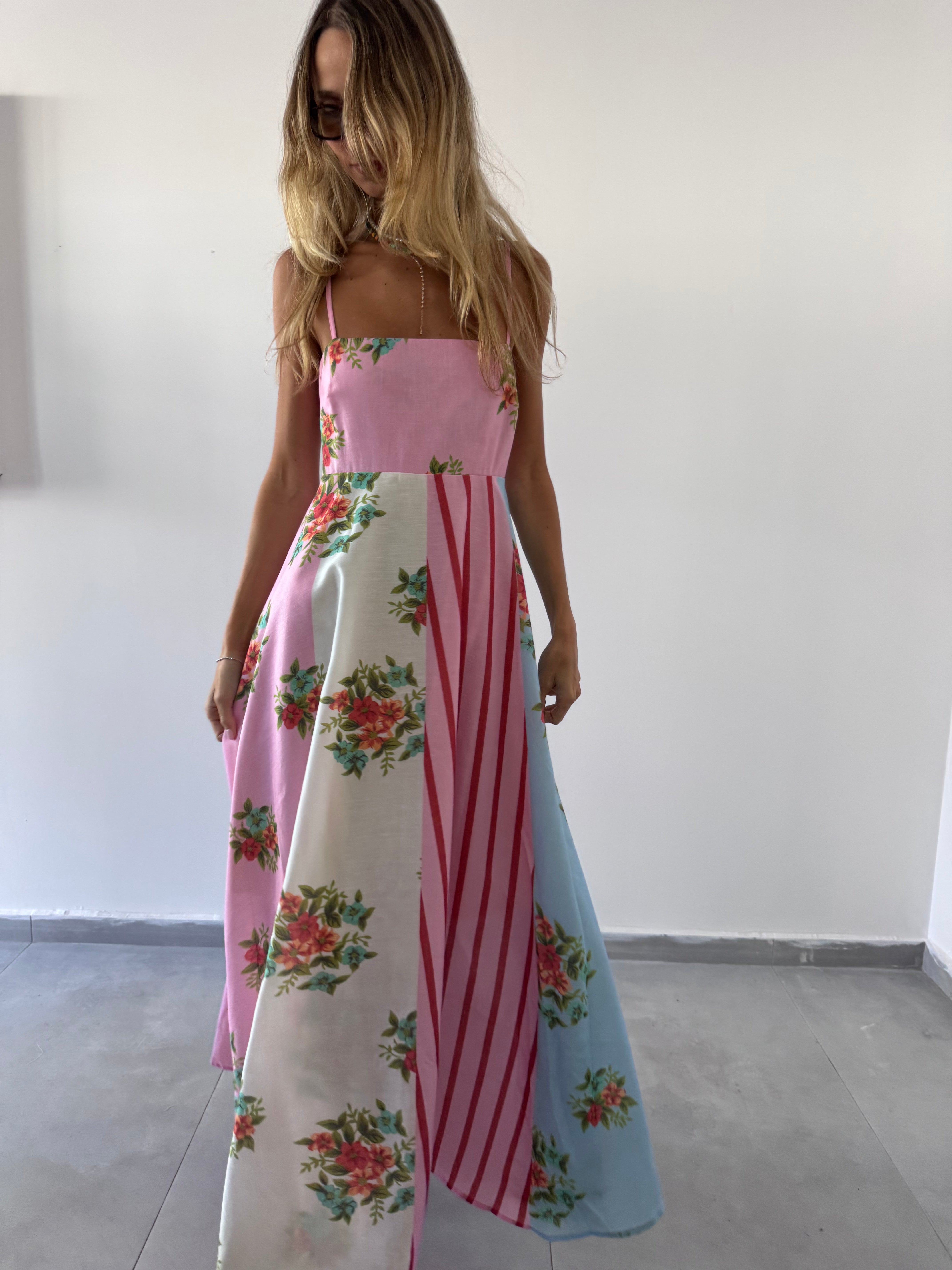 שמלת קארינה