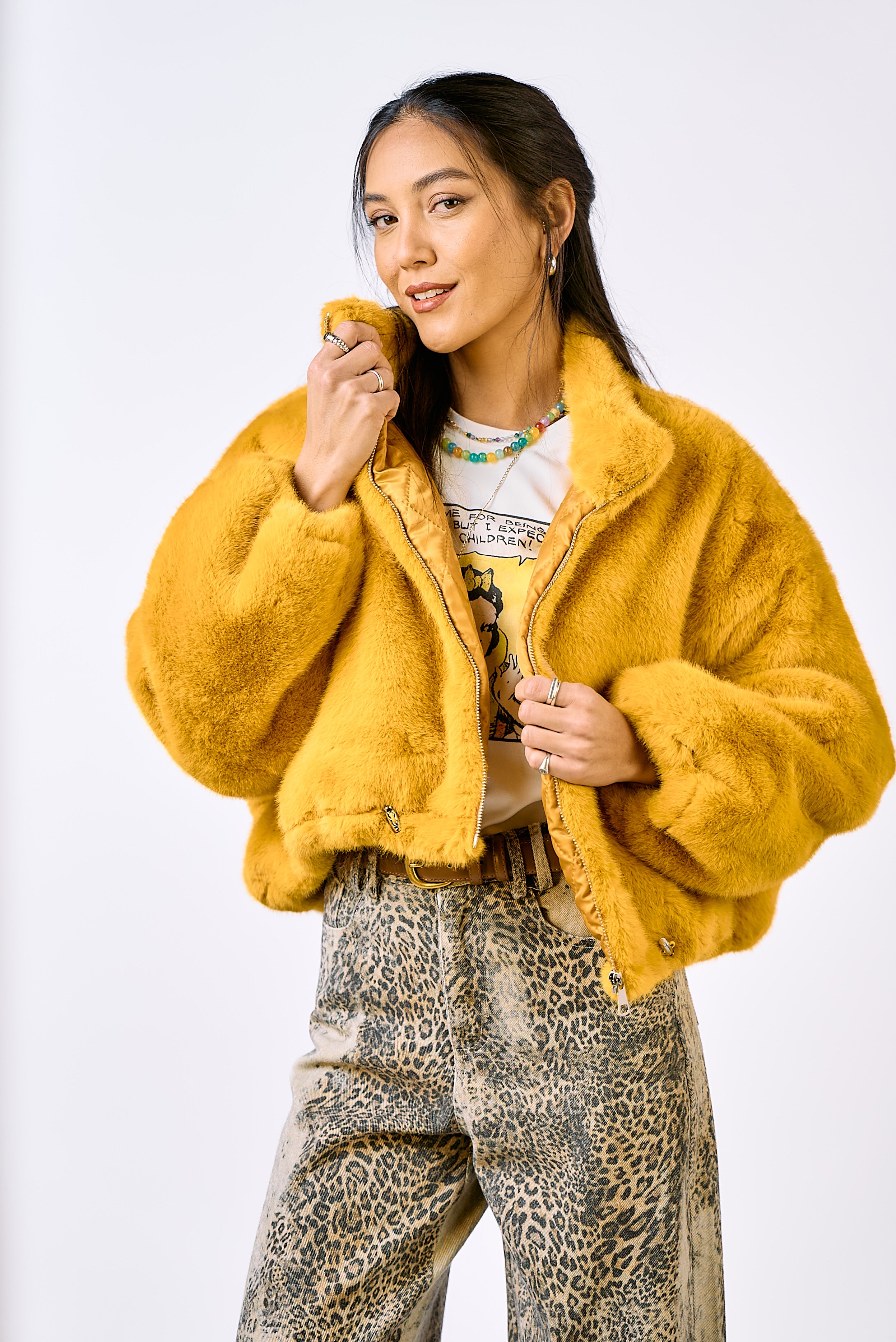 מעיל פרווה ג׳ודי צהוב