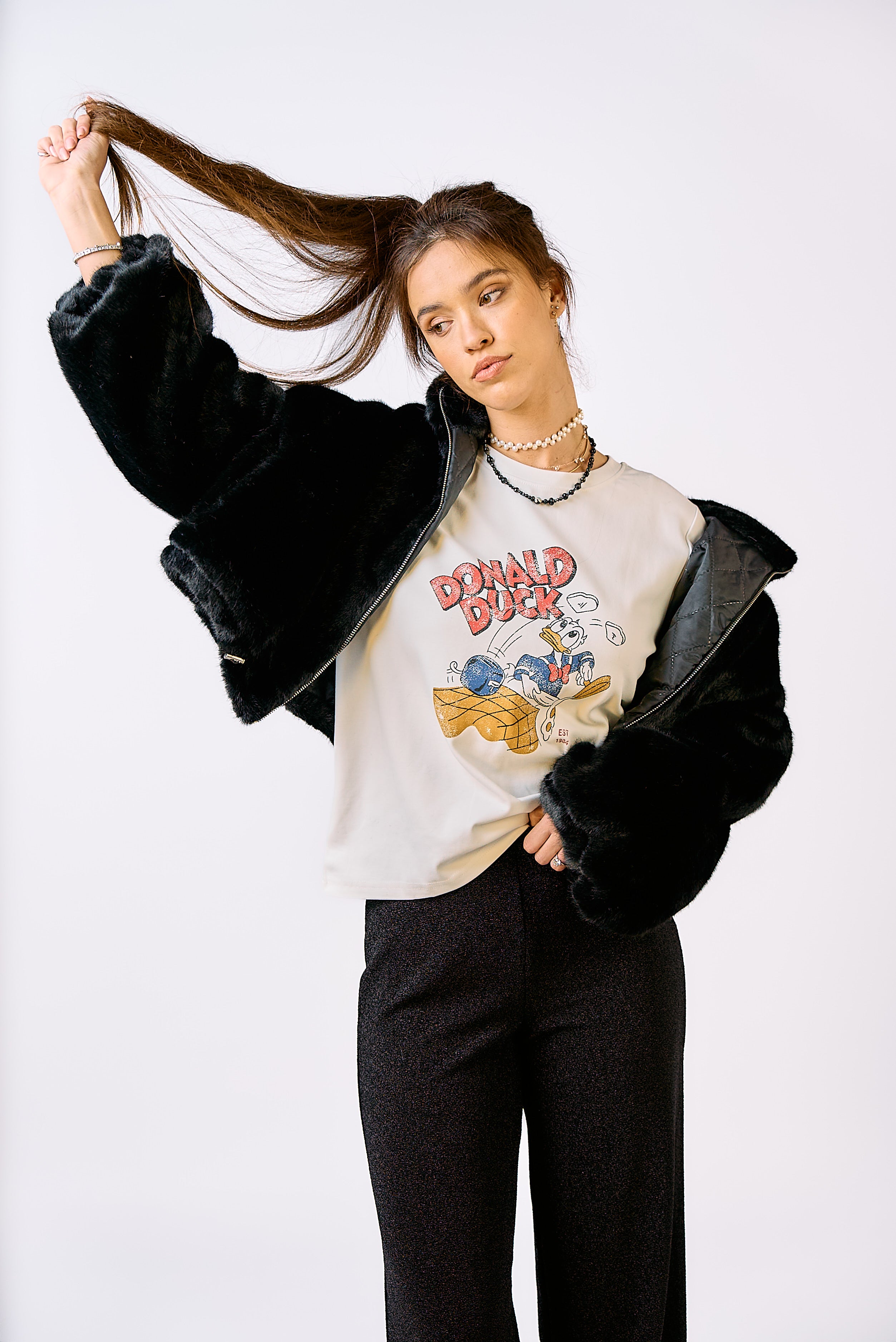 מעיל פרווה ג׳ודי שחור