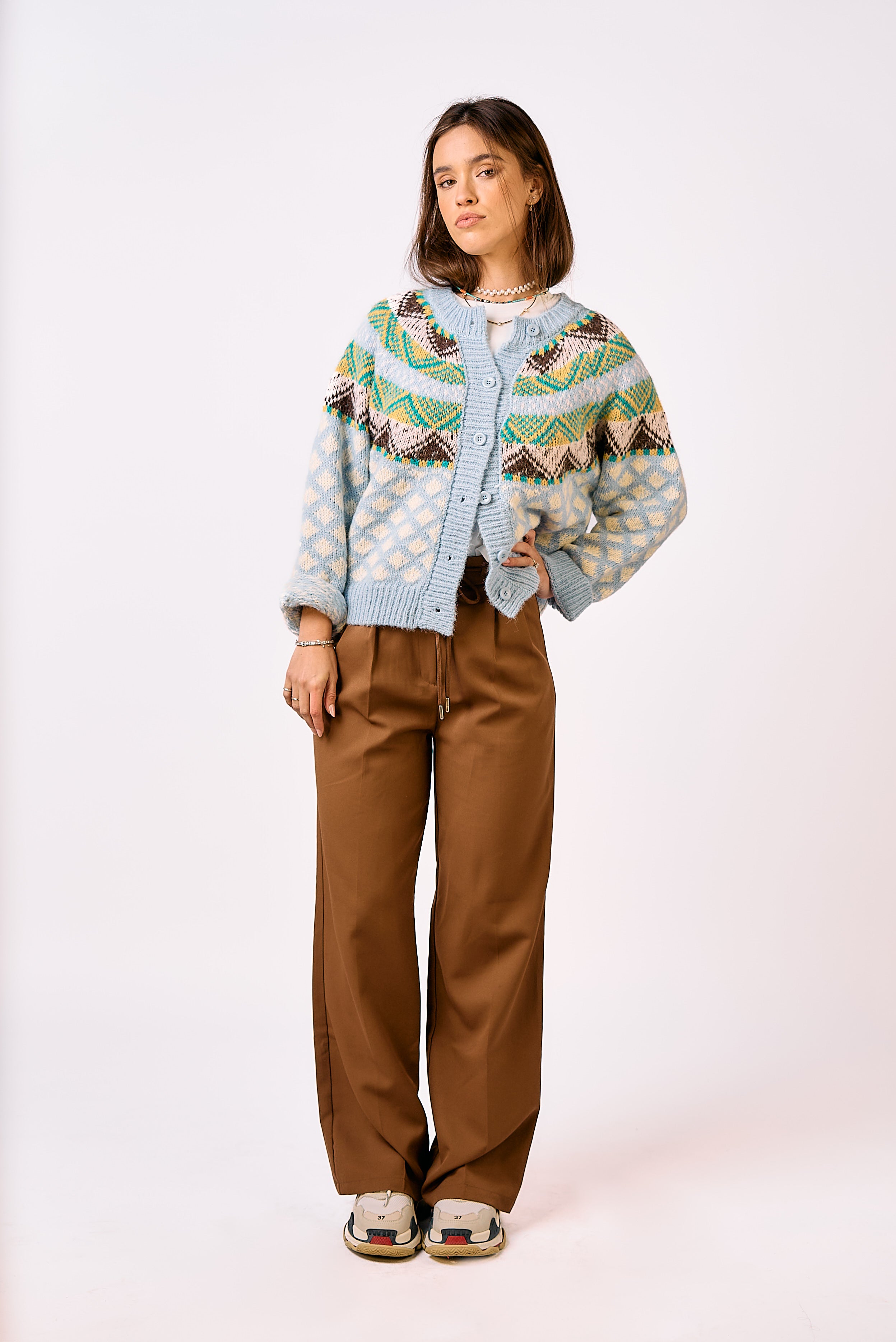 סריג קרדיגן אליס