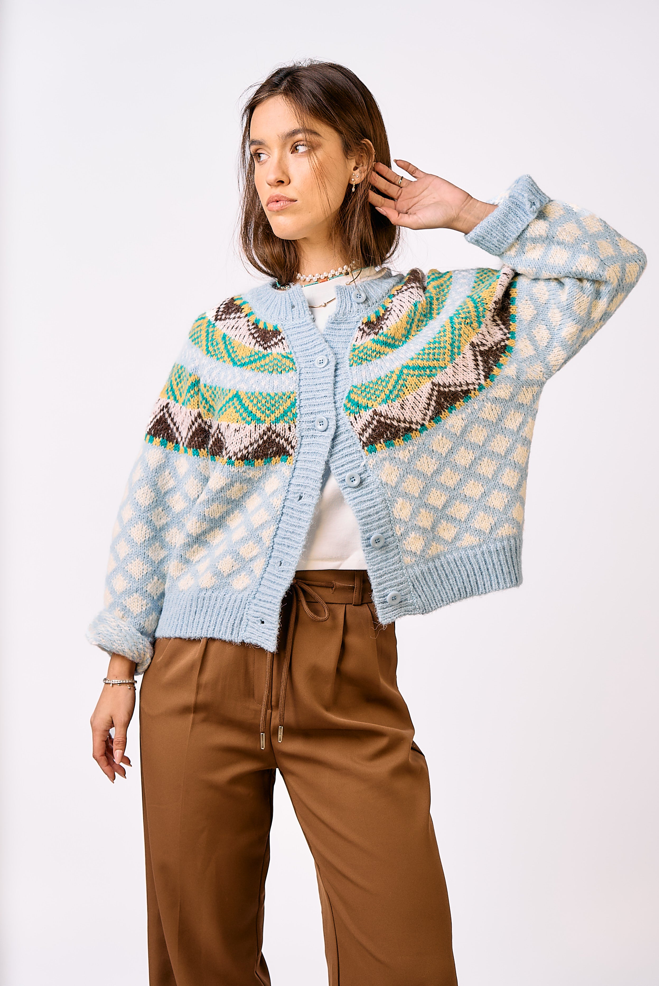 סריג קרדיגן אליס