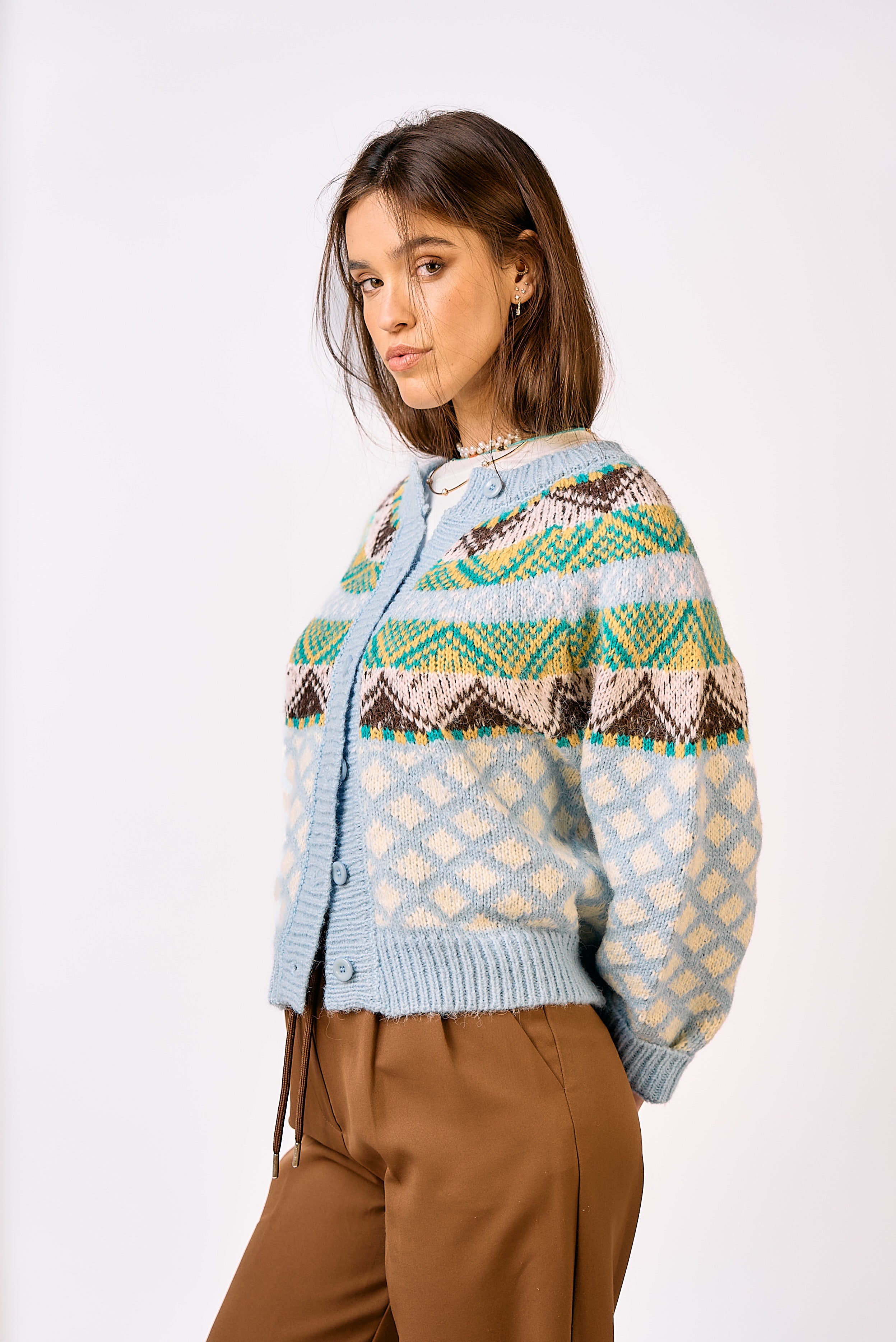 סריג קרדיגן אליס