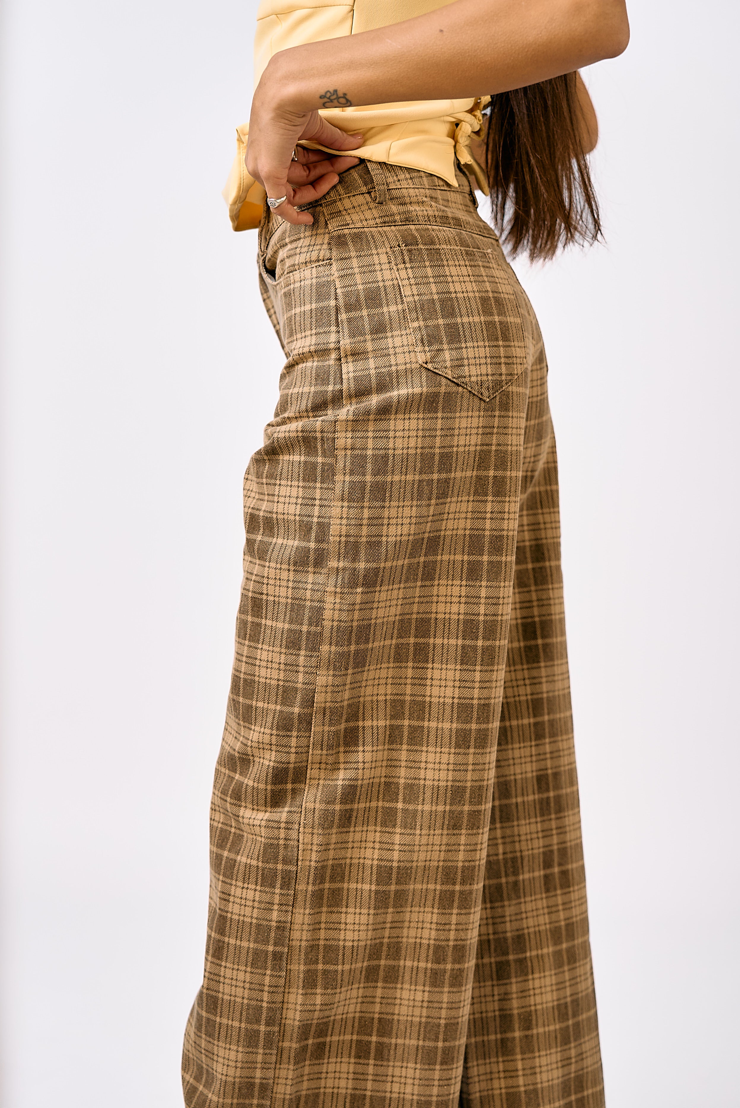 ג׳ינס היילי משבצות