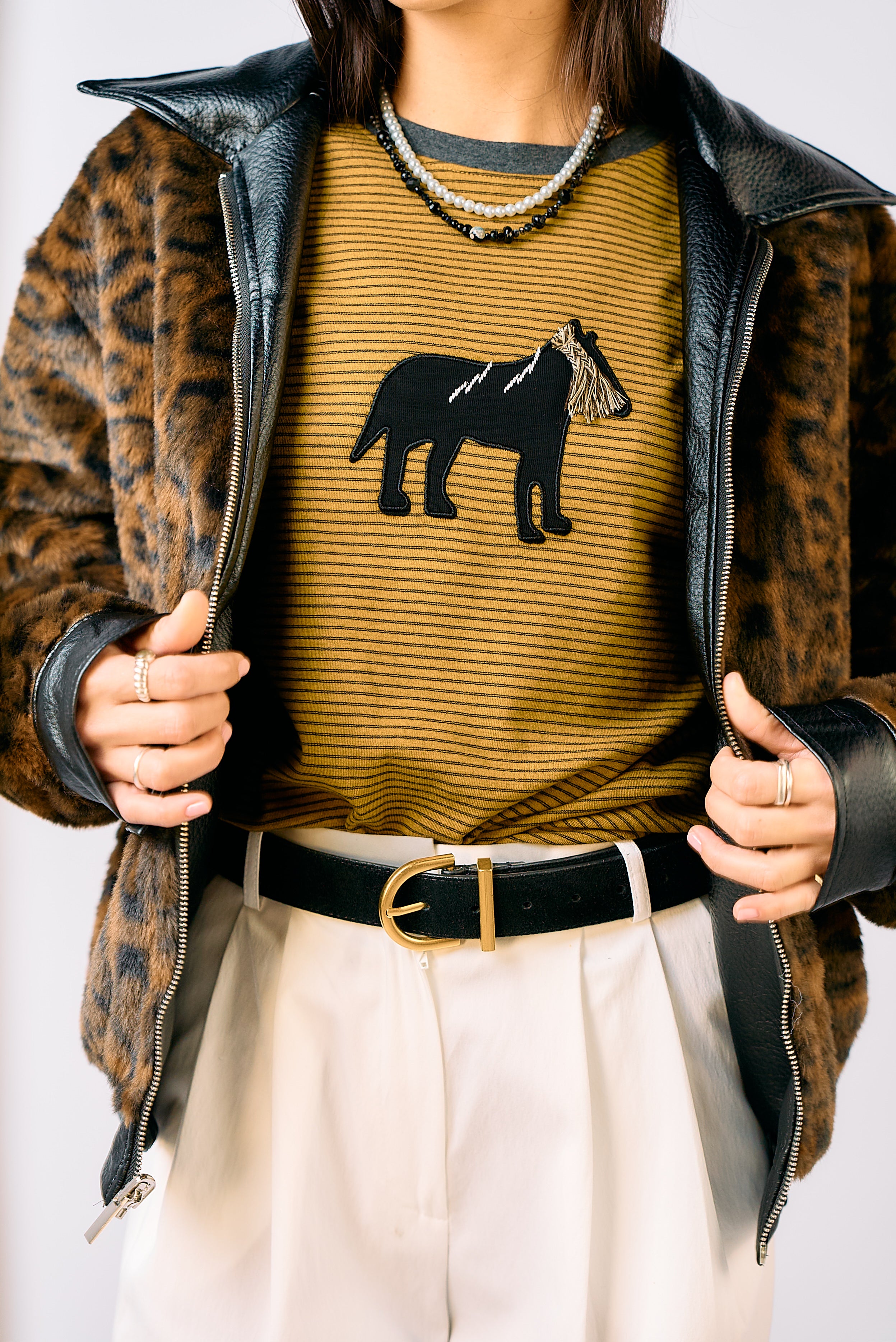 מעיל עמית עור ומנומר