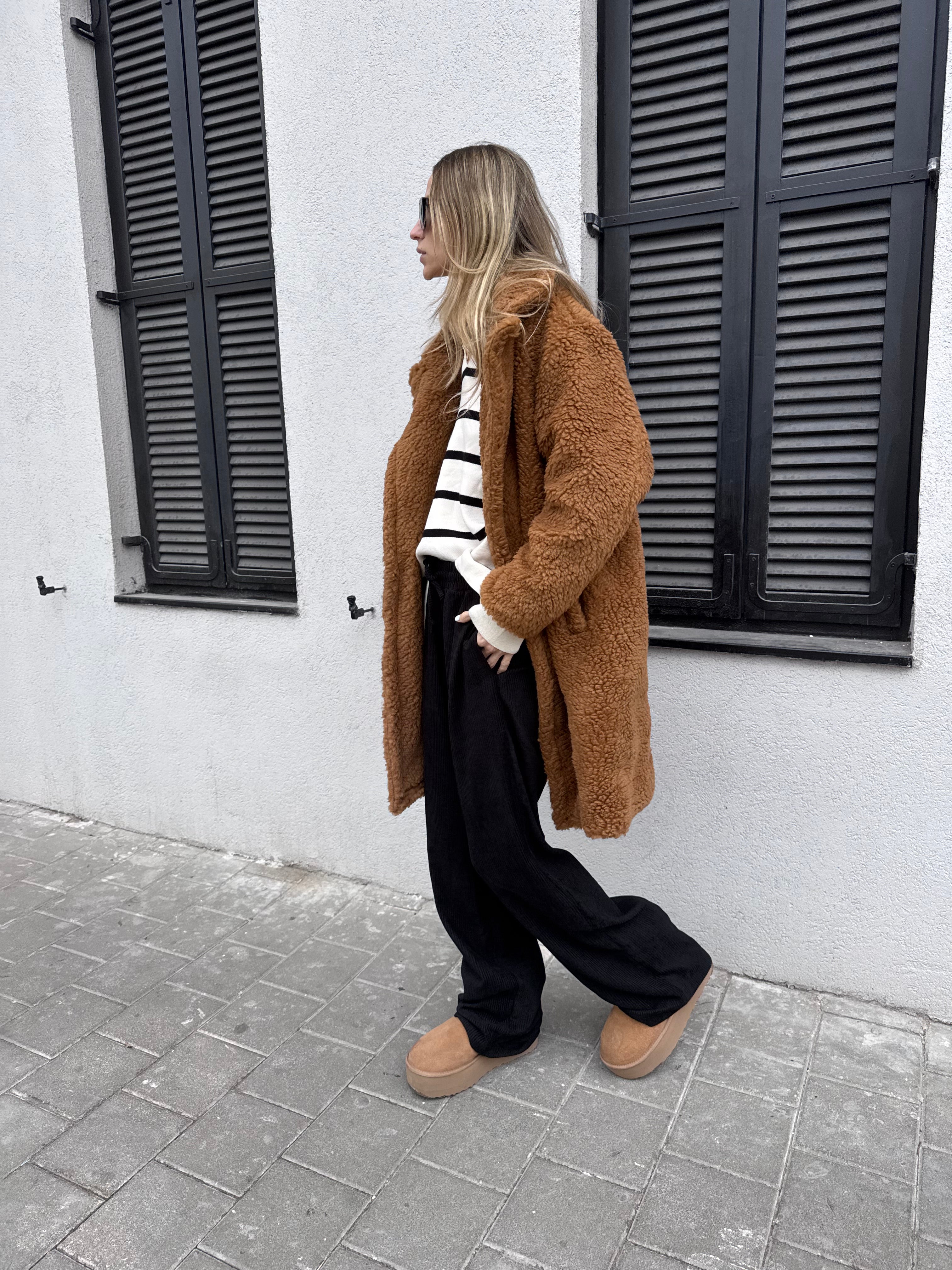 מעיל פרוותי מידי חום