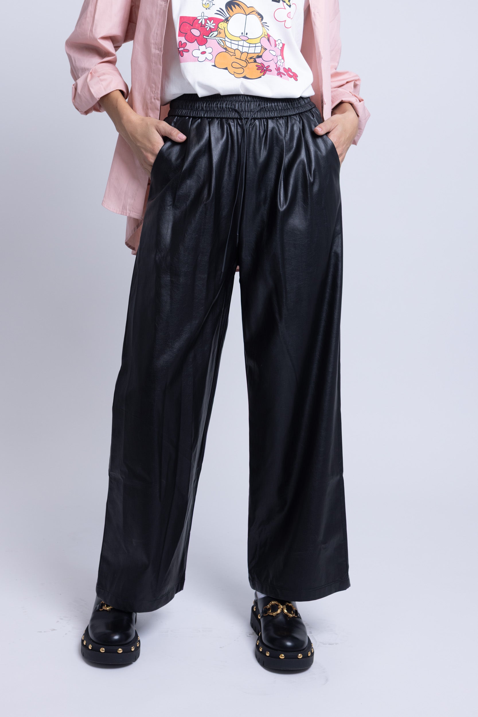 מכנס דמוי עור לייבו שחור