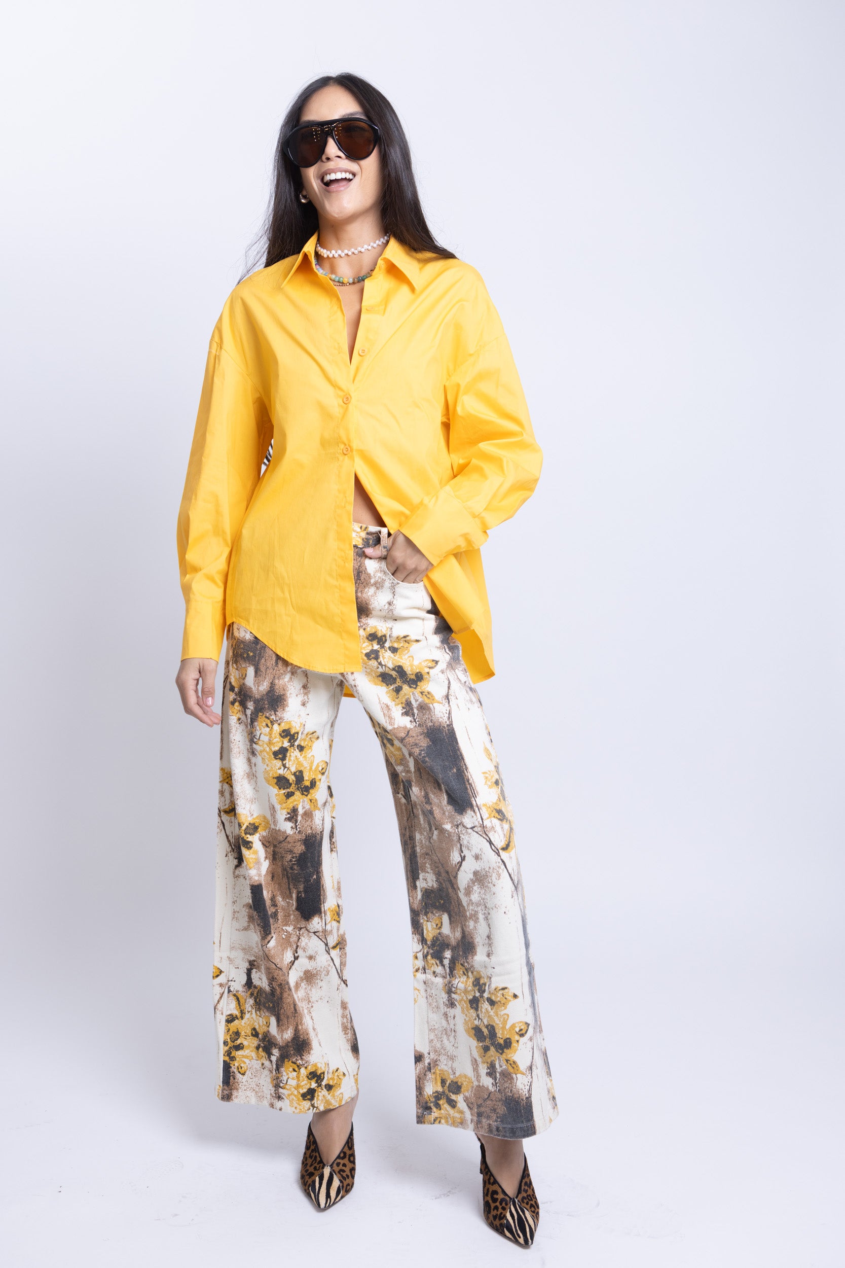 ג׳ינס טורו גווני חום