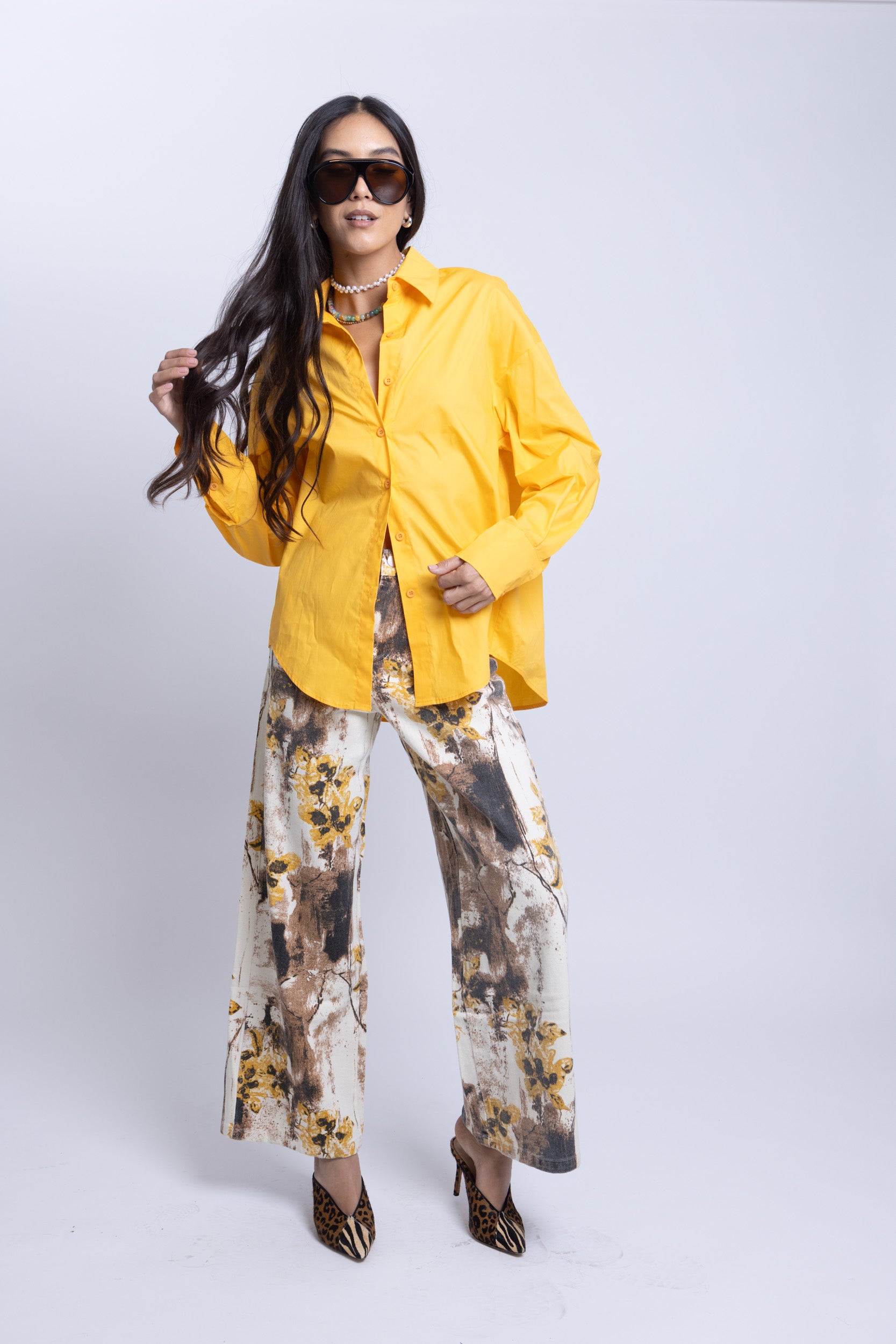 ג׳ינס טורו גווני חום