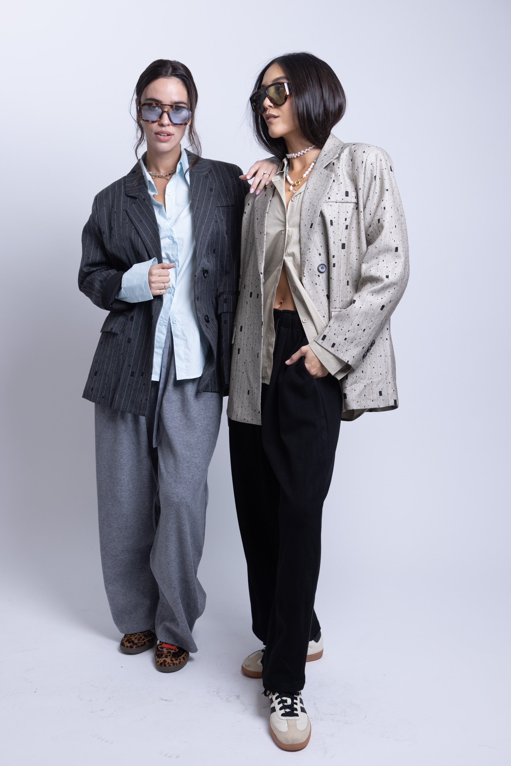 ג׳קט טאשי אפור