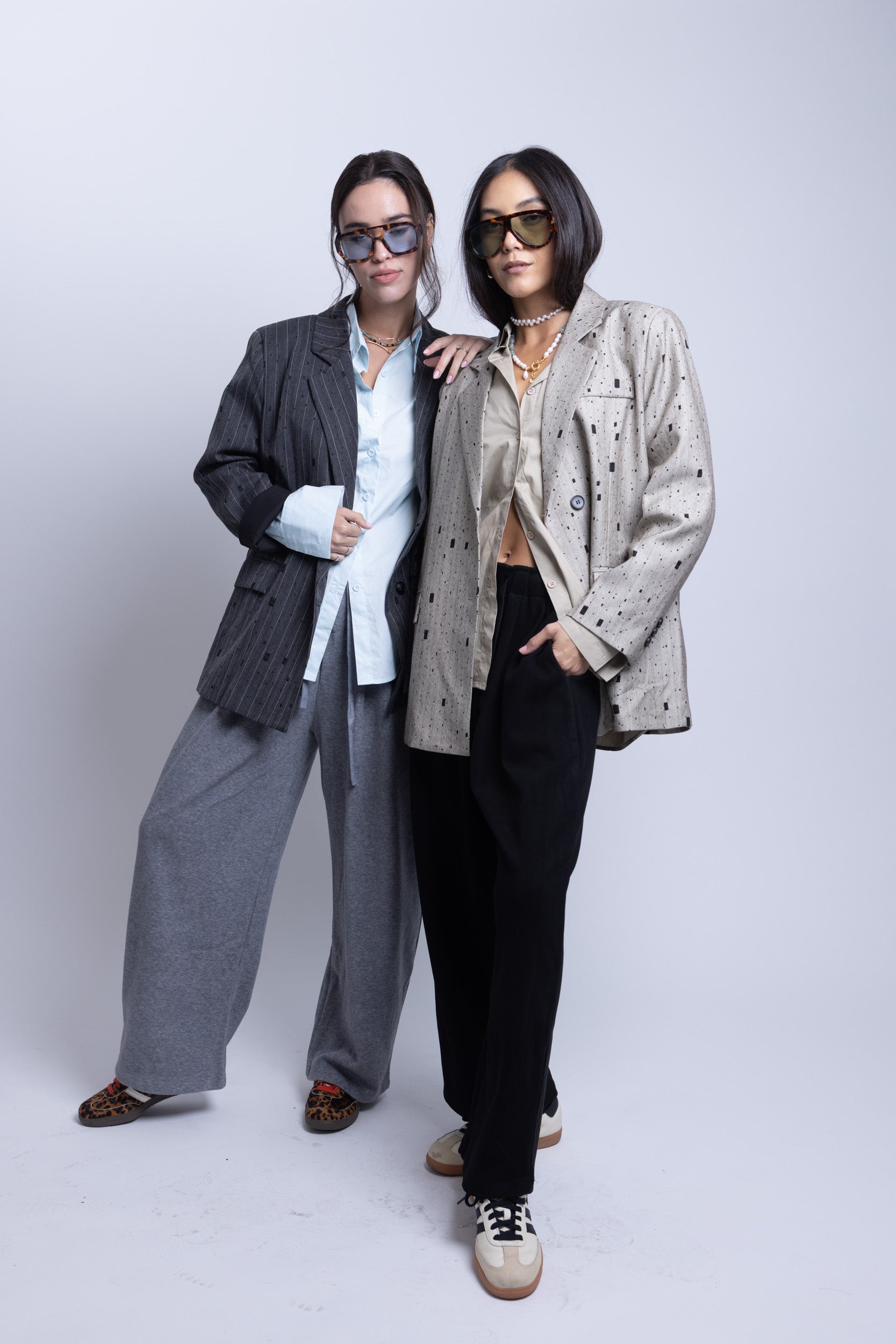 ג׳קט טאשי אפור