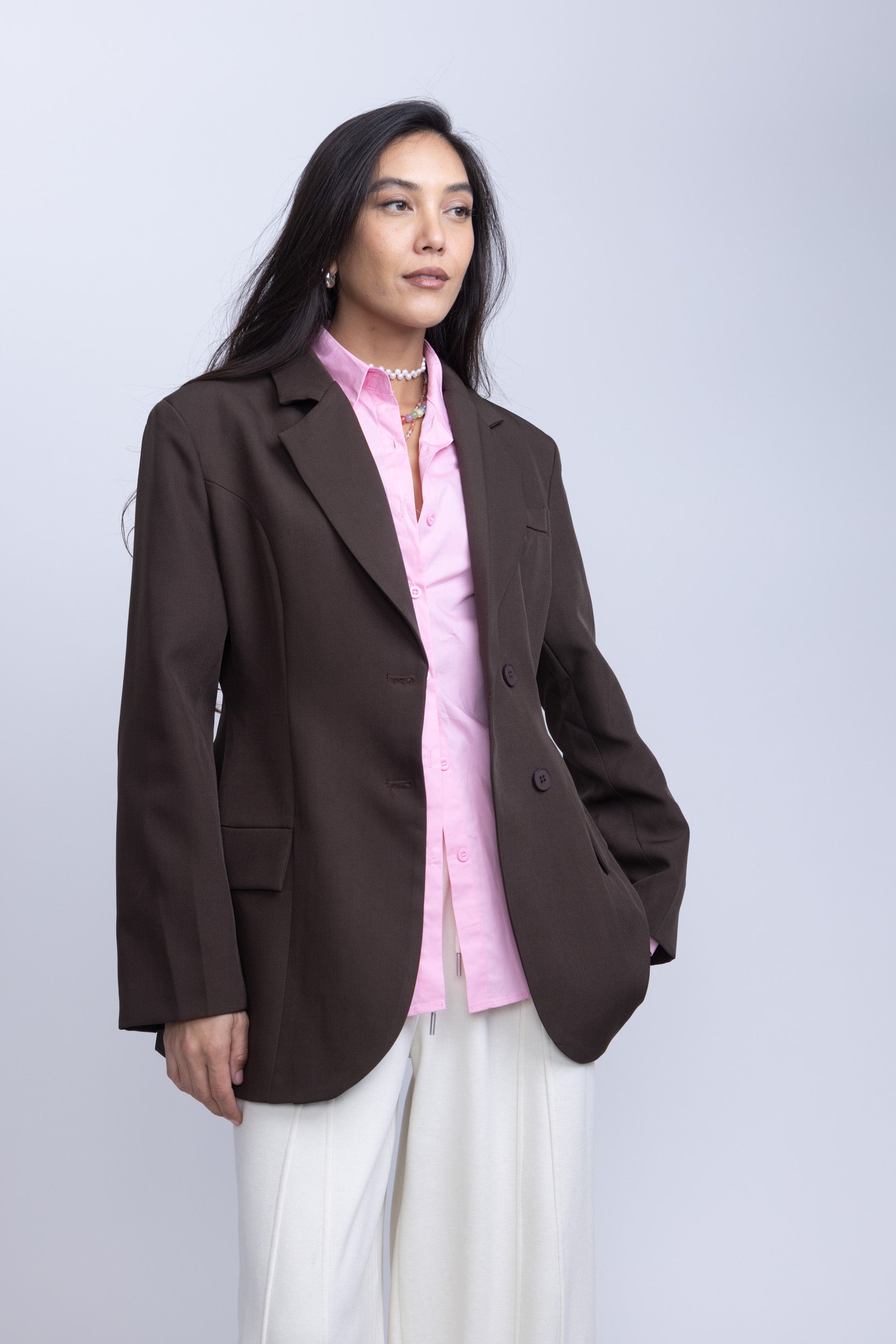 בלייזר מחויט רומי חום