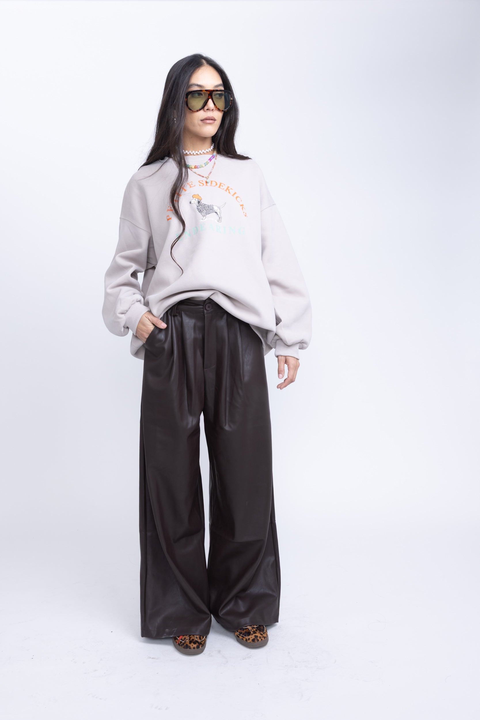 מכנס דמוי עור אלכס חום