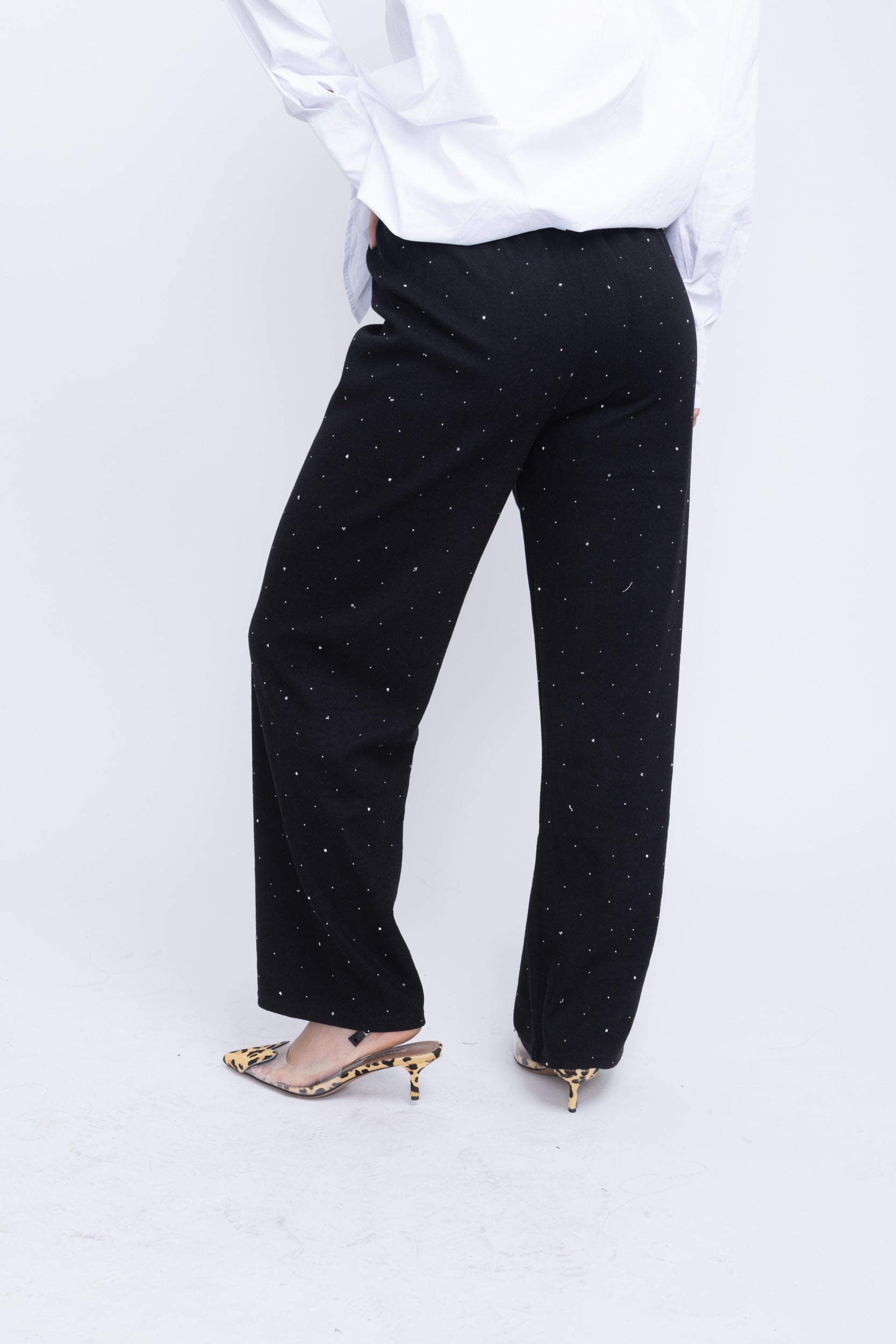 מכנס נוטי אבנים שחור