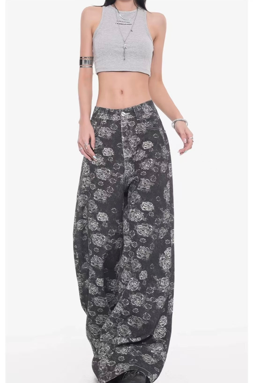 ג׳ינס היילי פרחים שחור