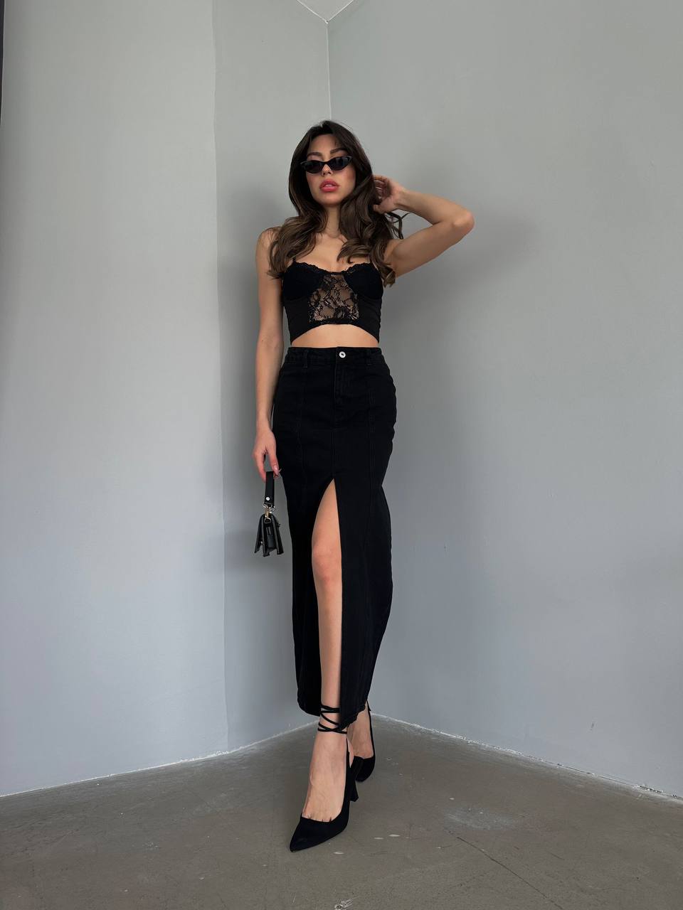 חצאית עפרון גינס שחור