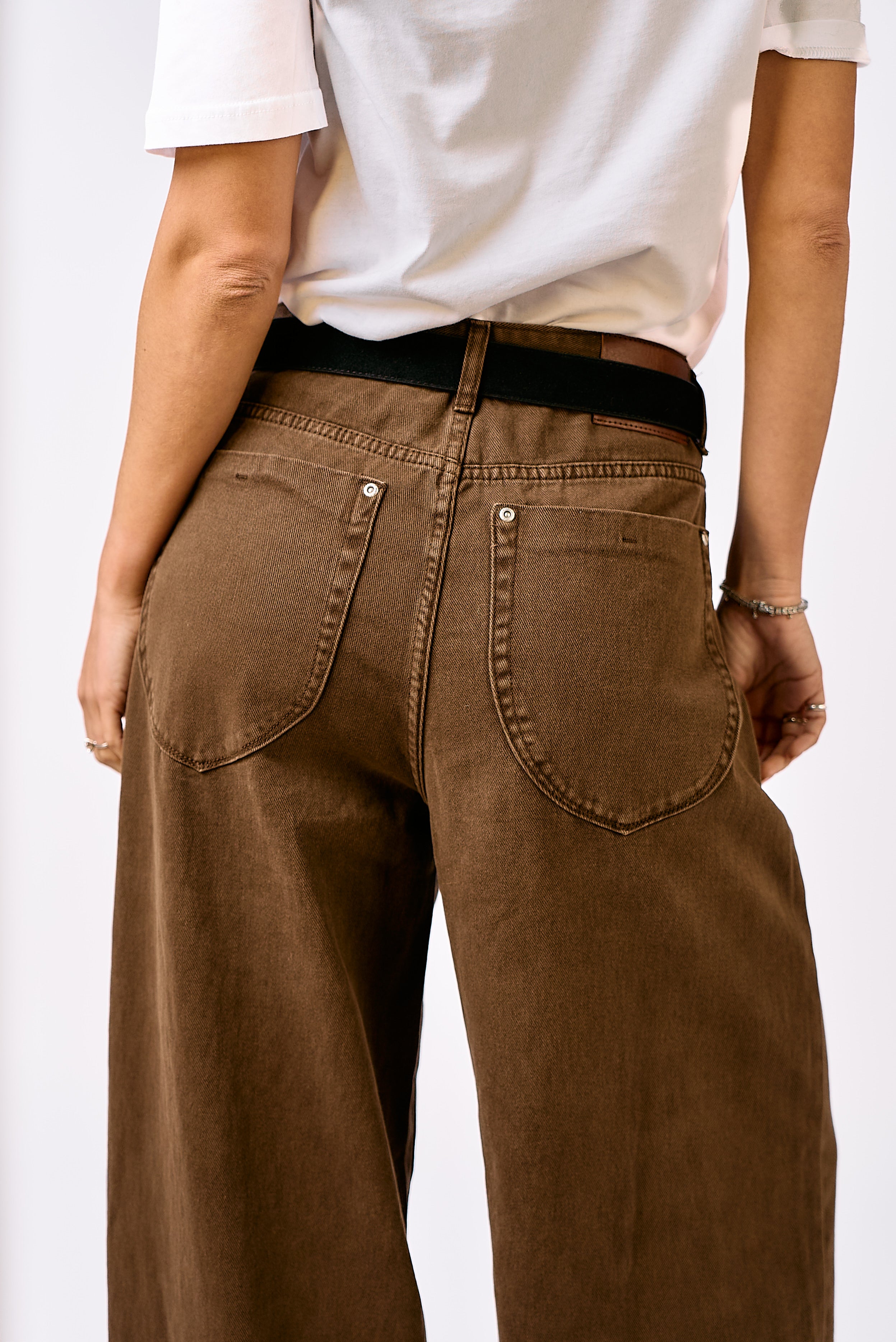 ג׳ינס מרינה חום