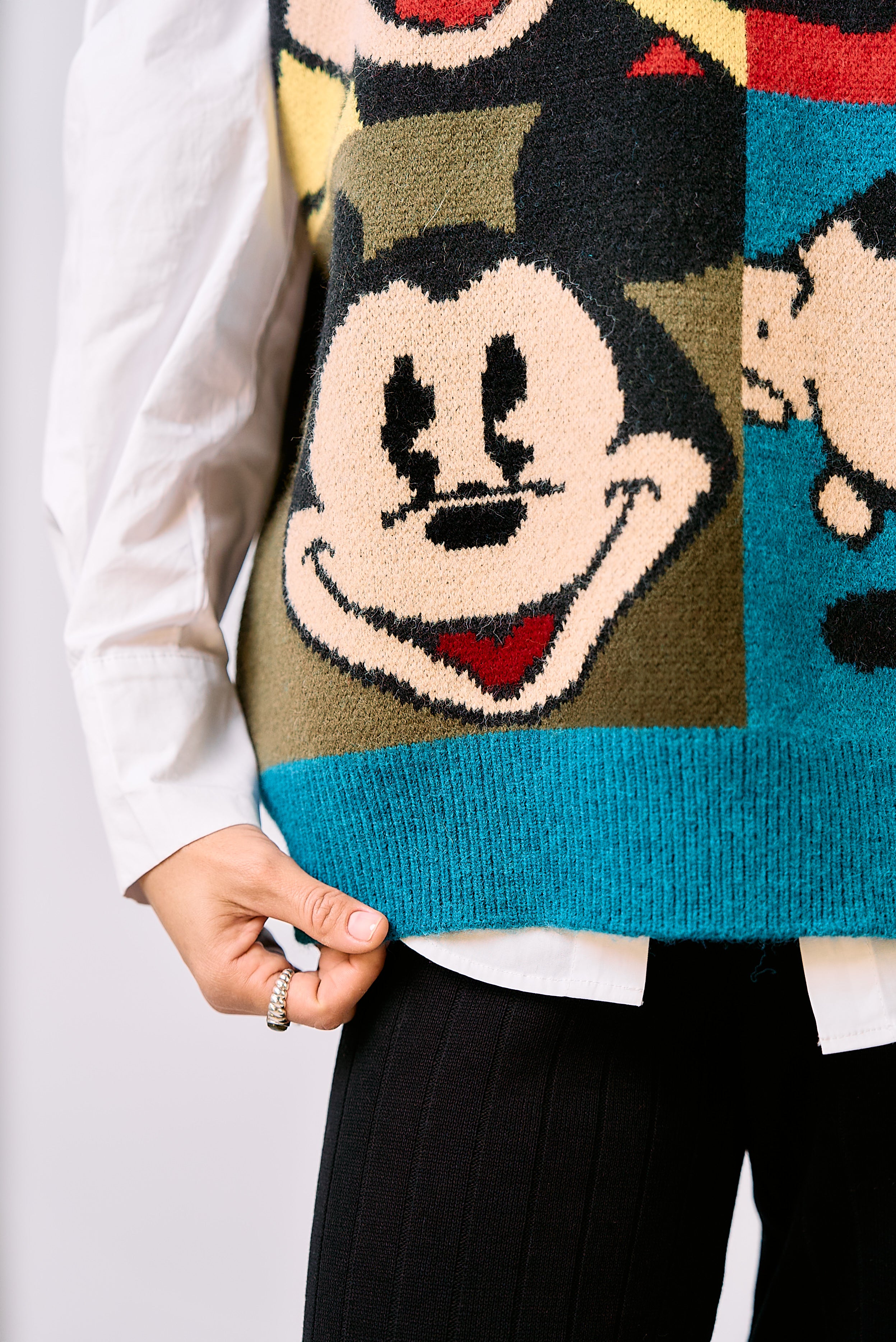 סריג אפודה מיקי מאוס