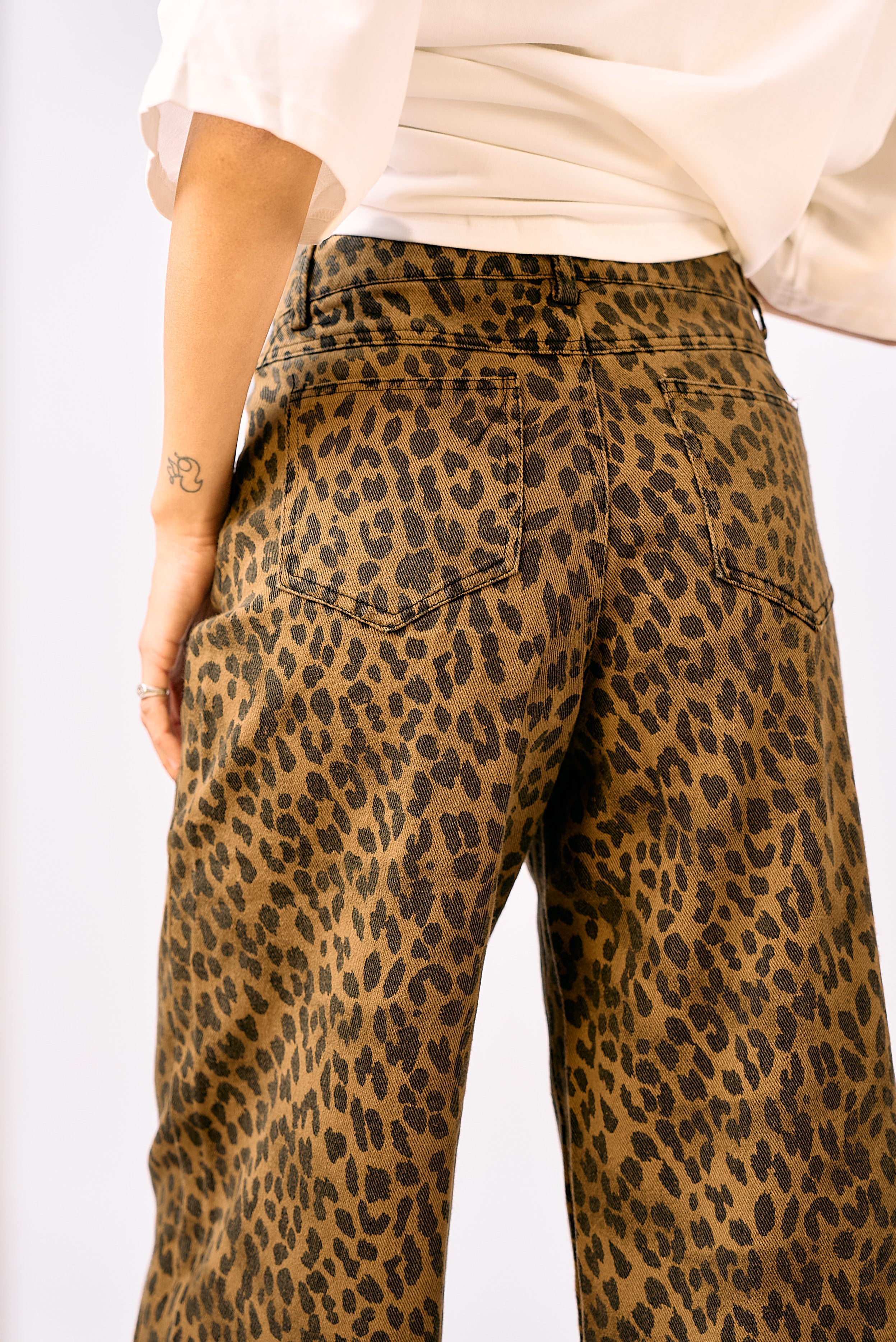 ג׳ינס היילי מנומר