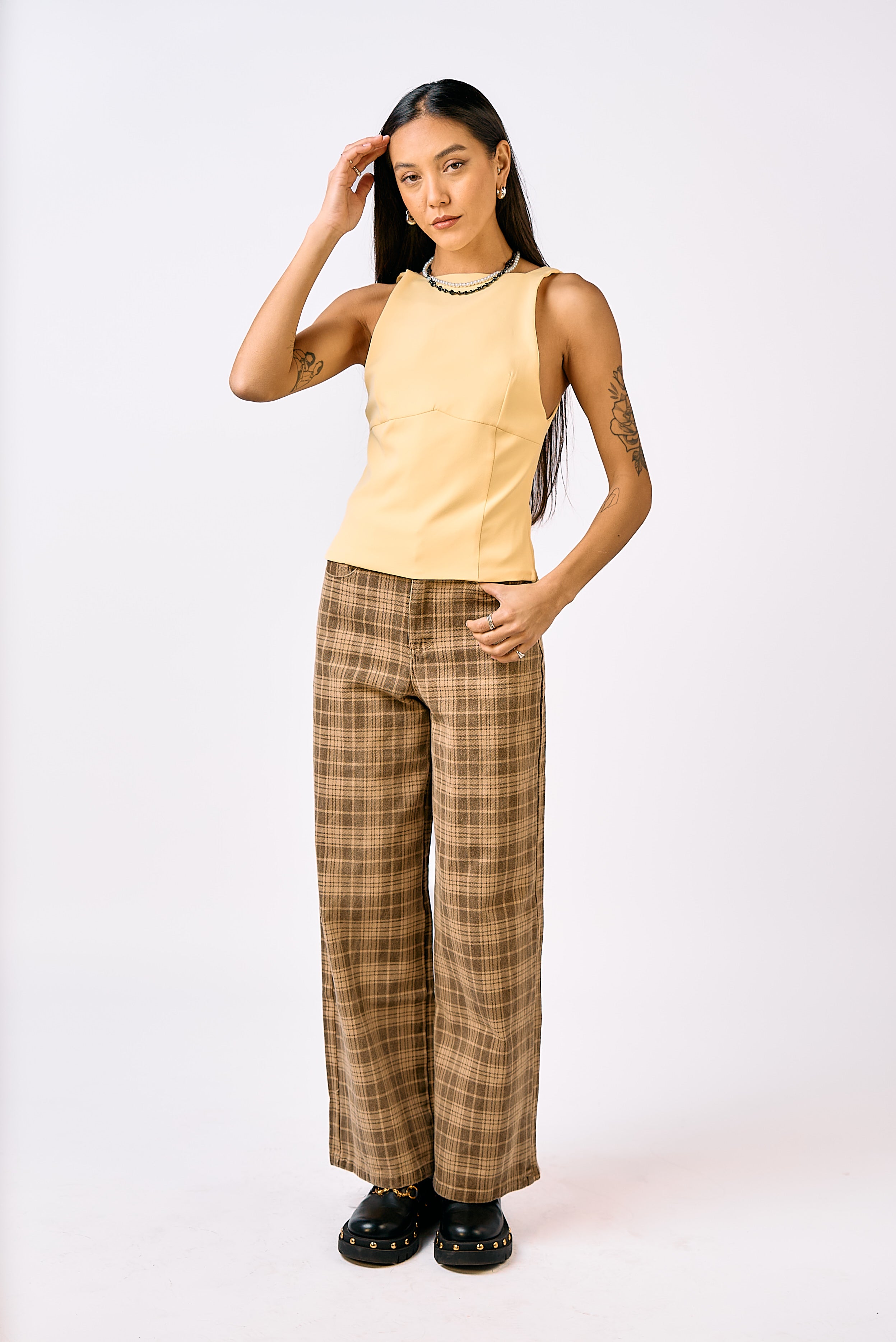 גופית אמנדה צהוב