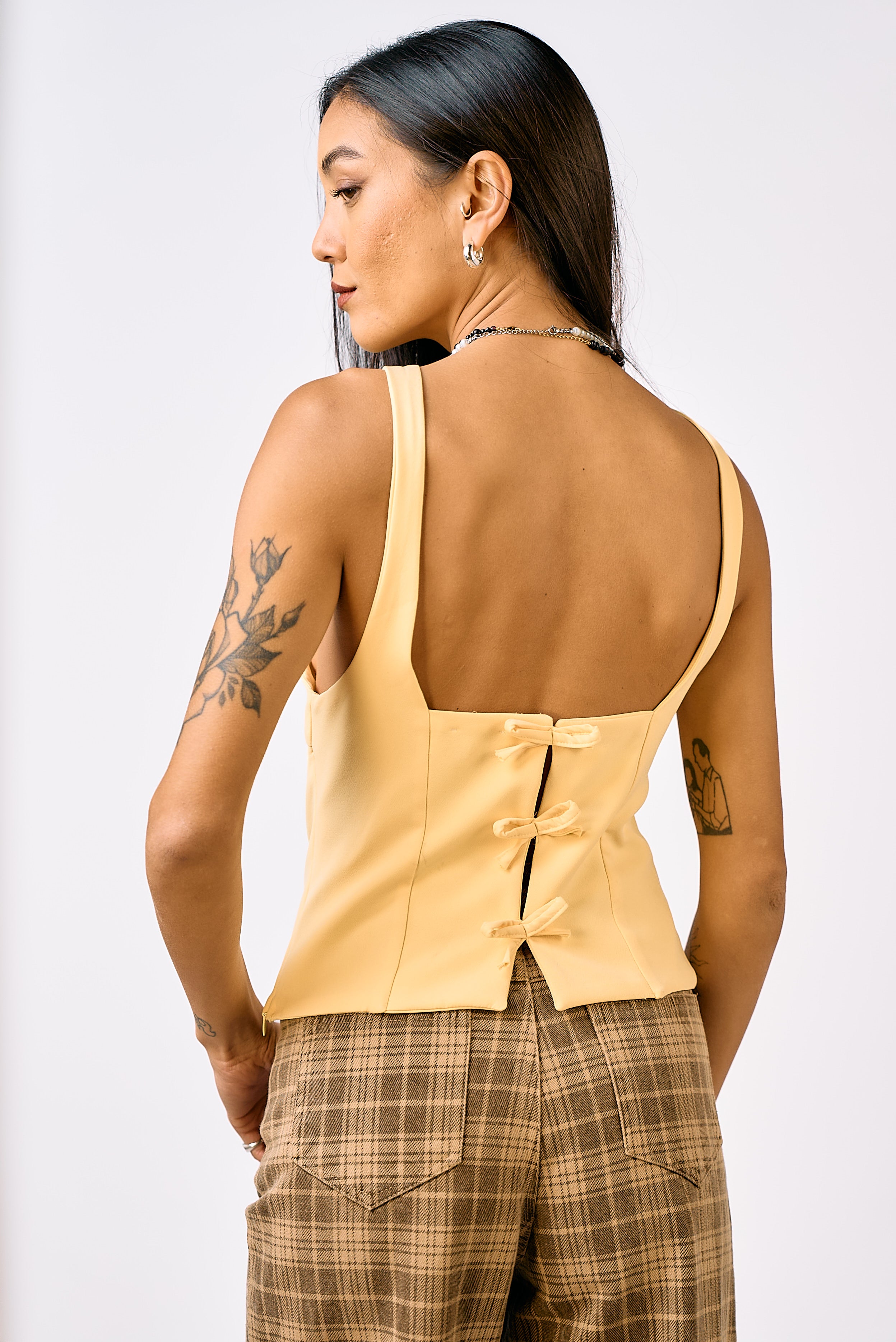 גופית אמנדה צהוב