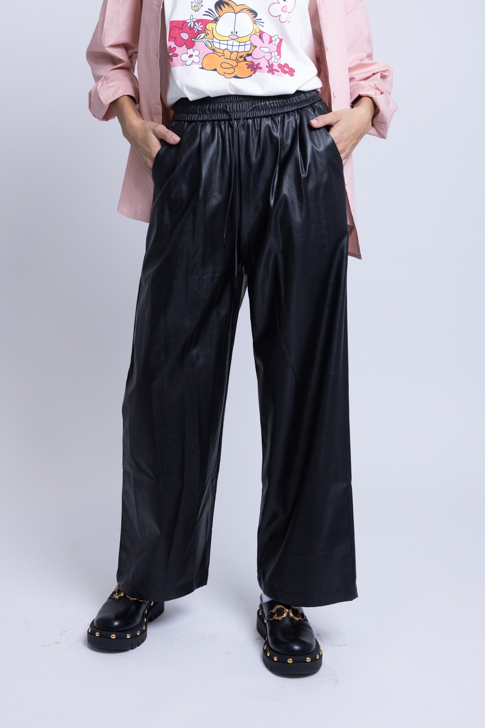 מכנס דמוי עור לייבו שחור