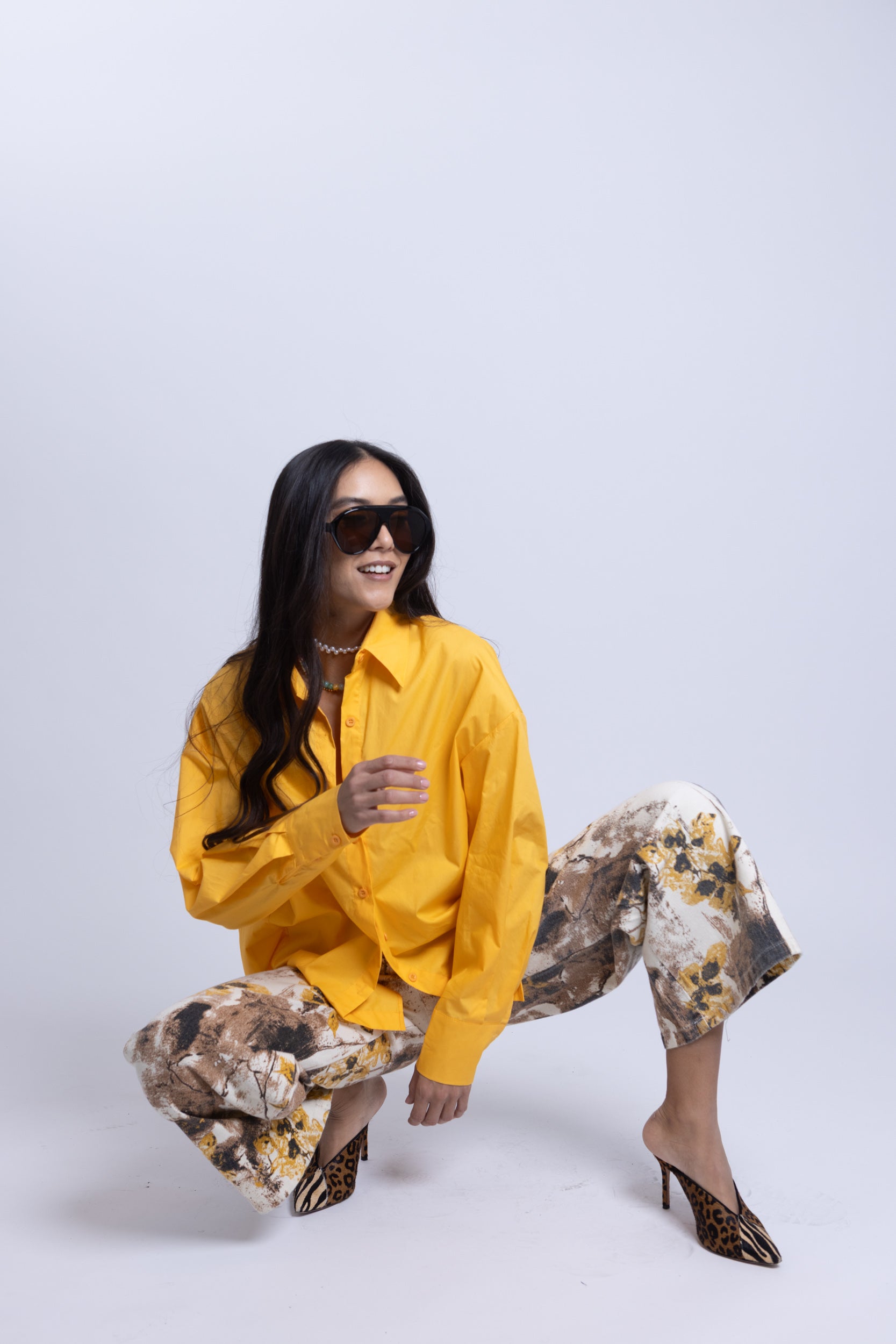 ג׳ינס טורו גווני חום