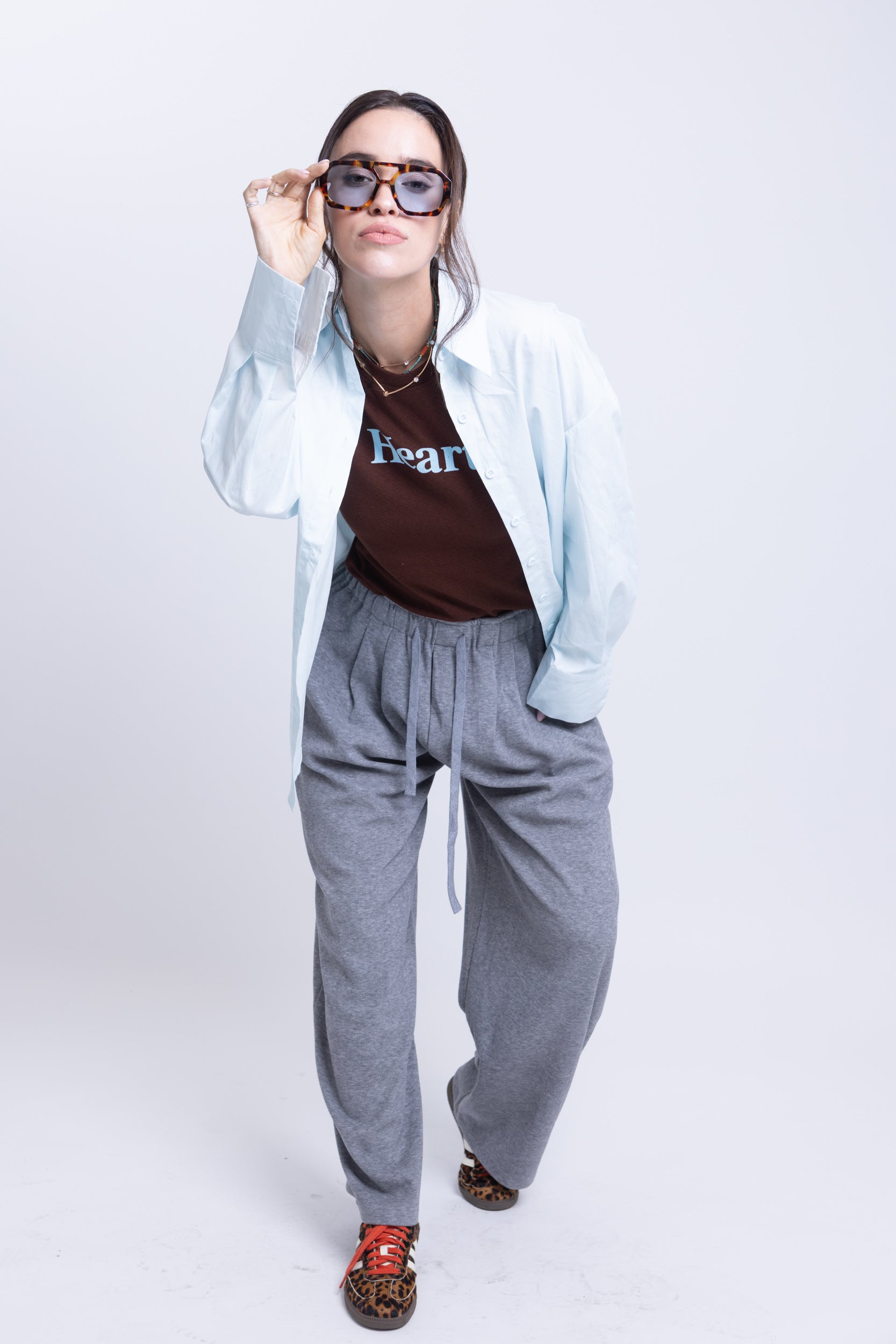 חולצת טי הארט חום