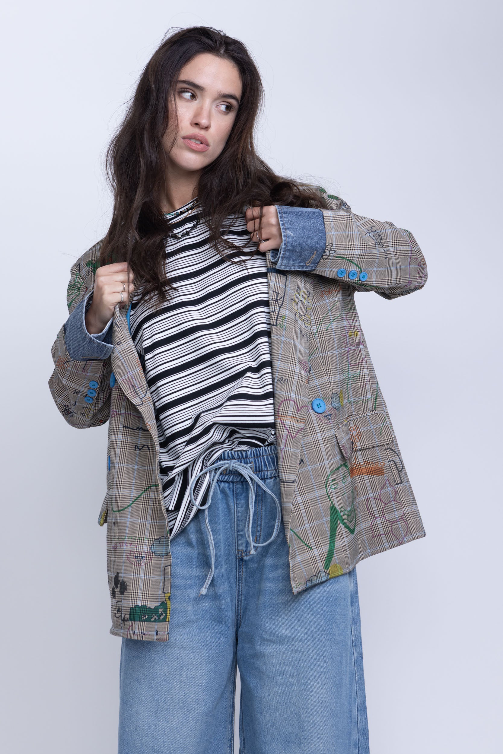 בלייזר צבעוני תיתי