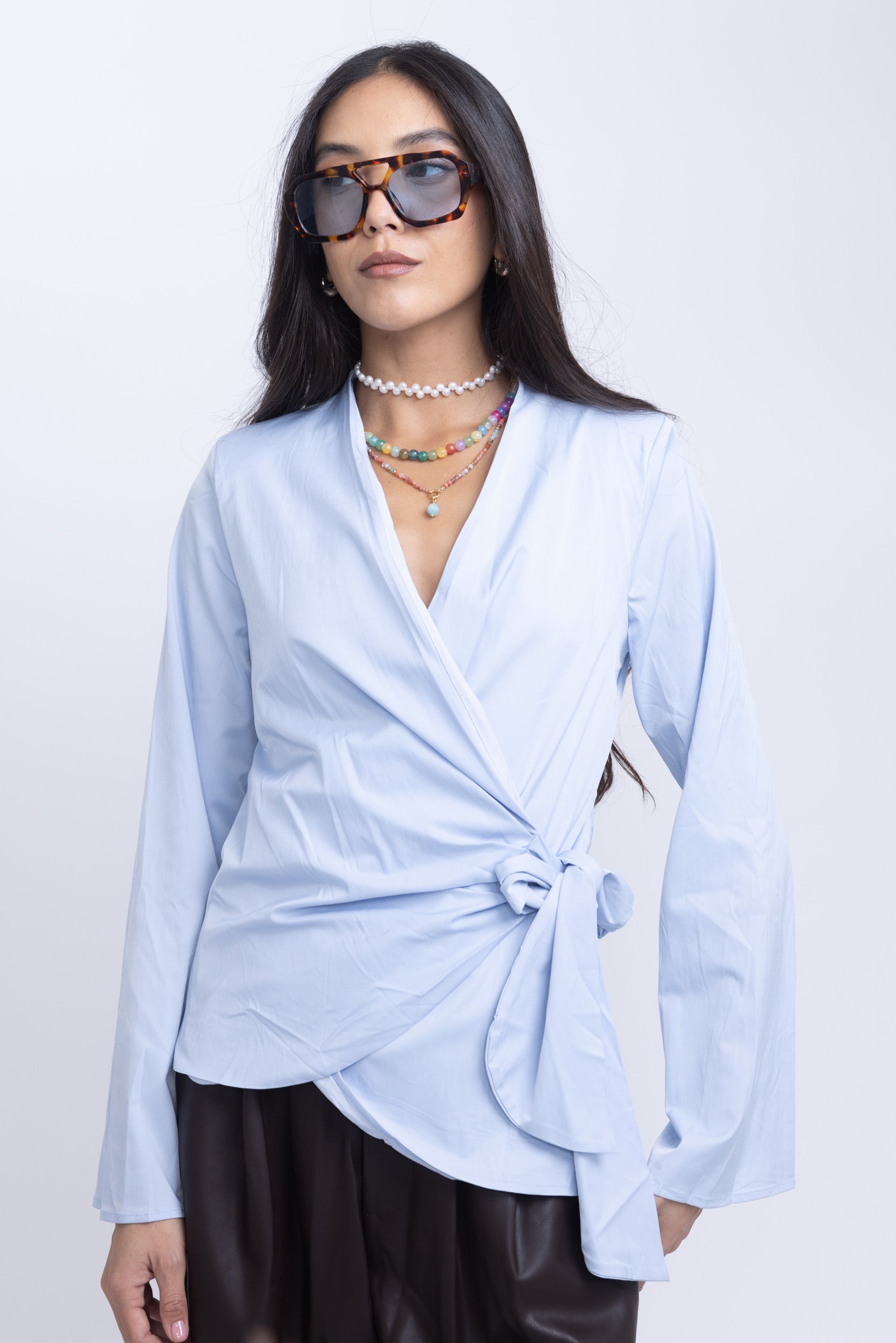 חולצת מעטפת רונה תכלת