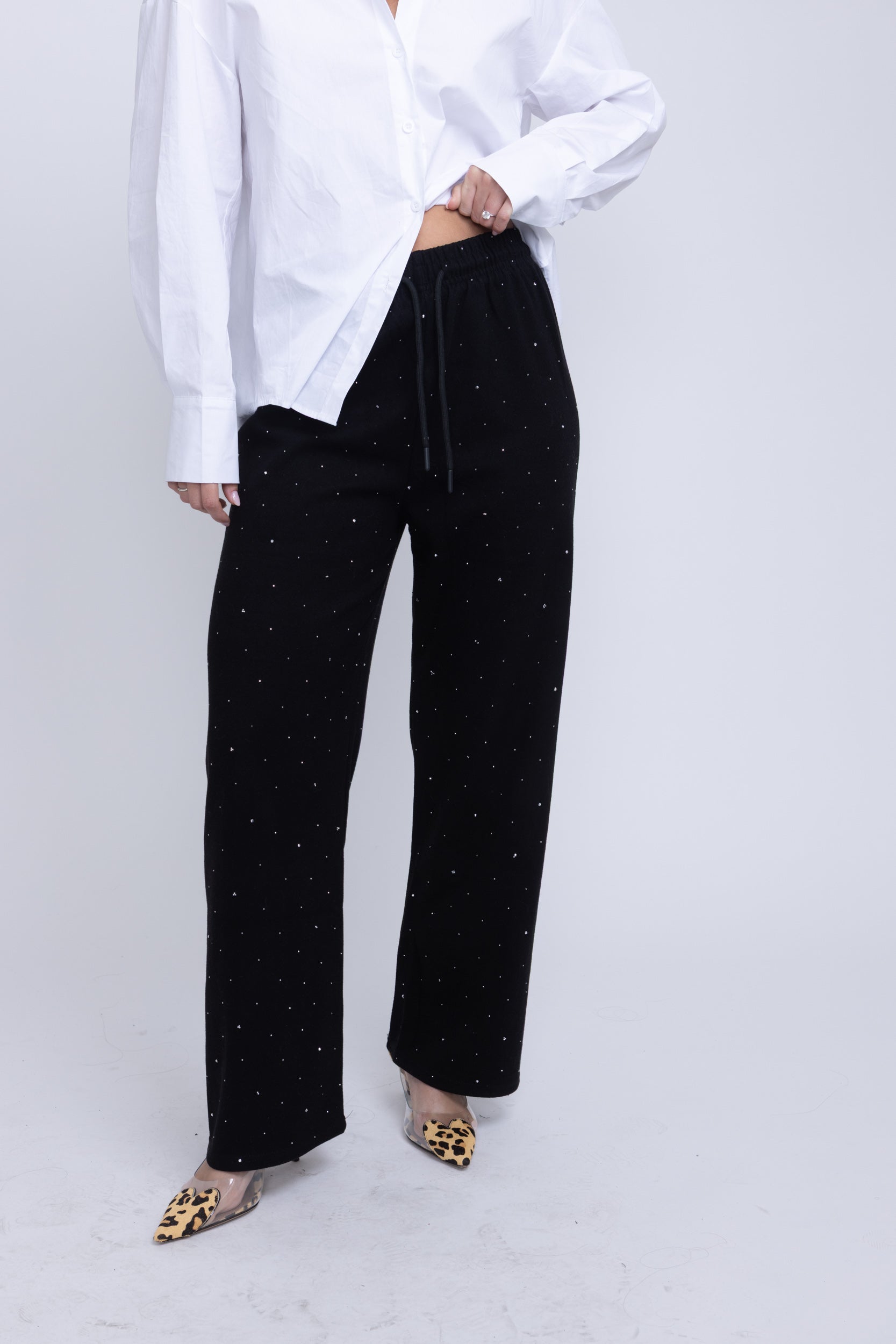 מכנס נוטי אבנים שחור