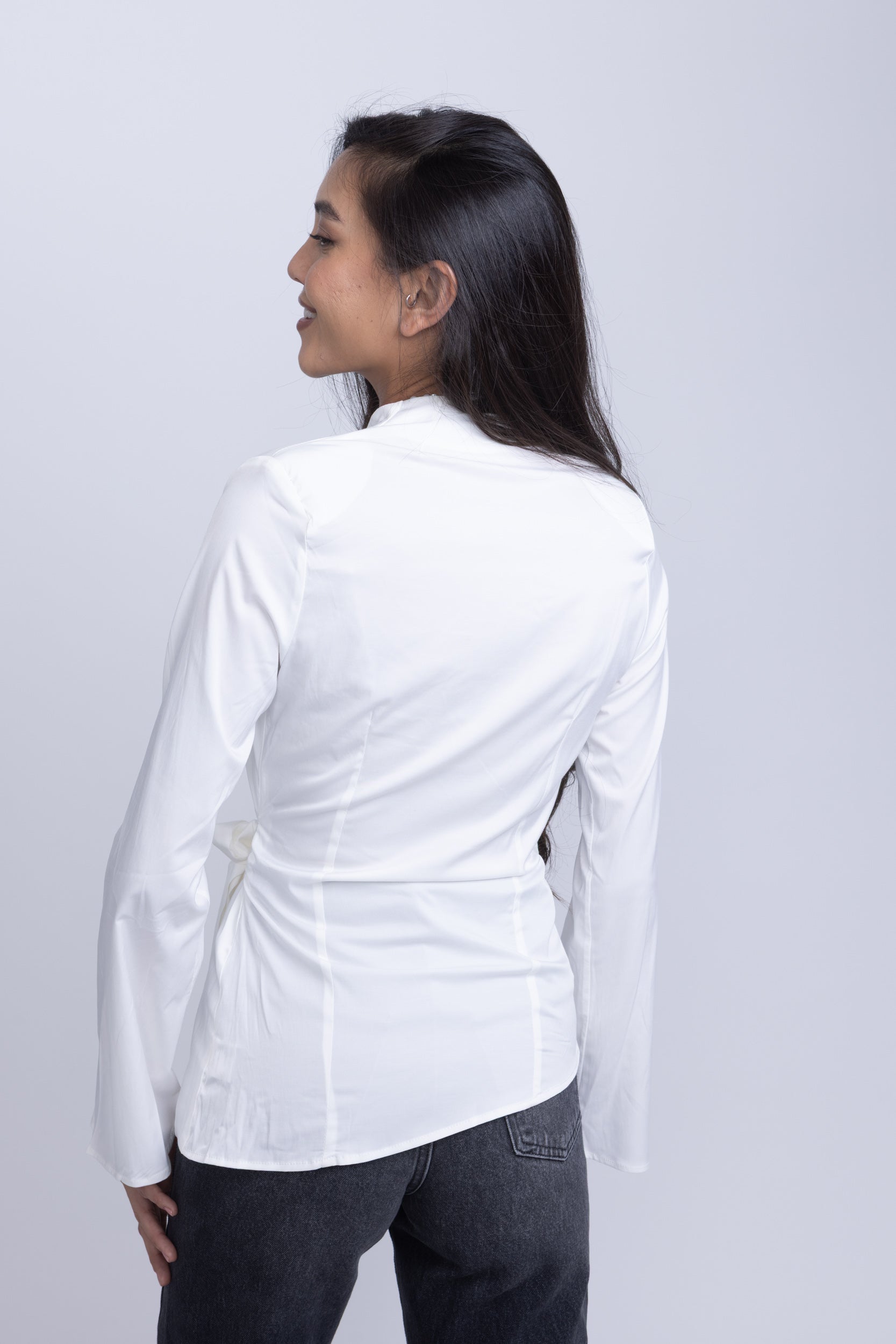 חולצת מעטפת רונה לבנה