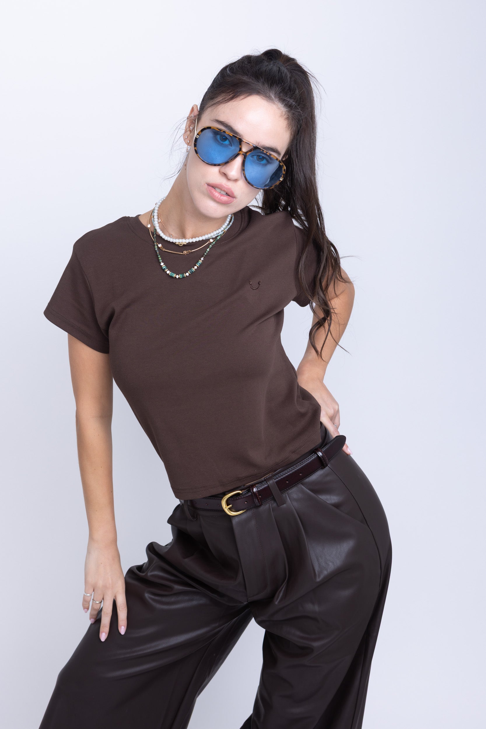 חולצת טי סמייל חום