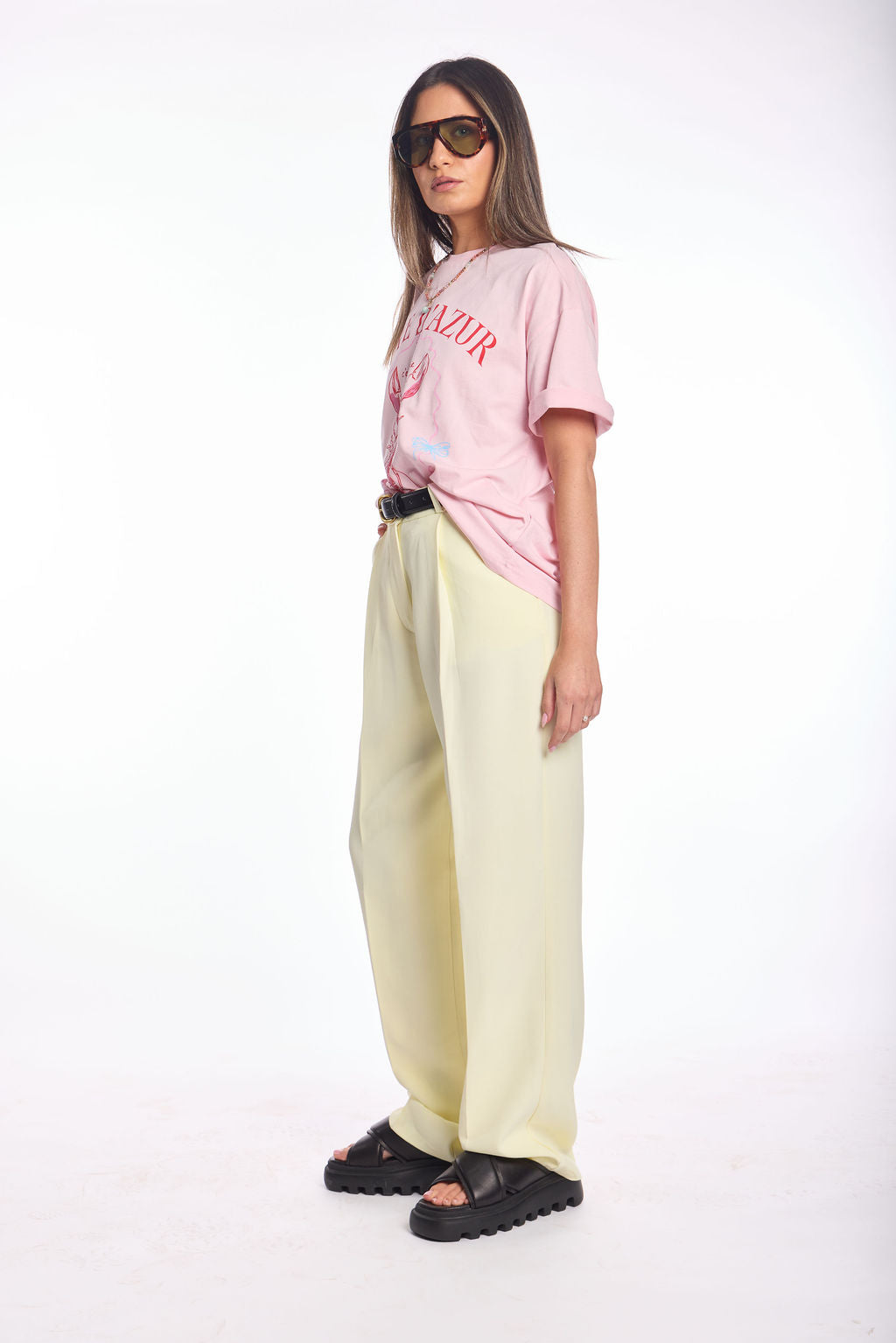 מכנס מחויט לארה צהוב