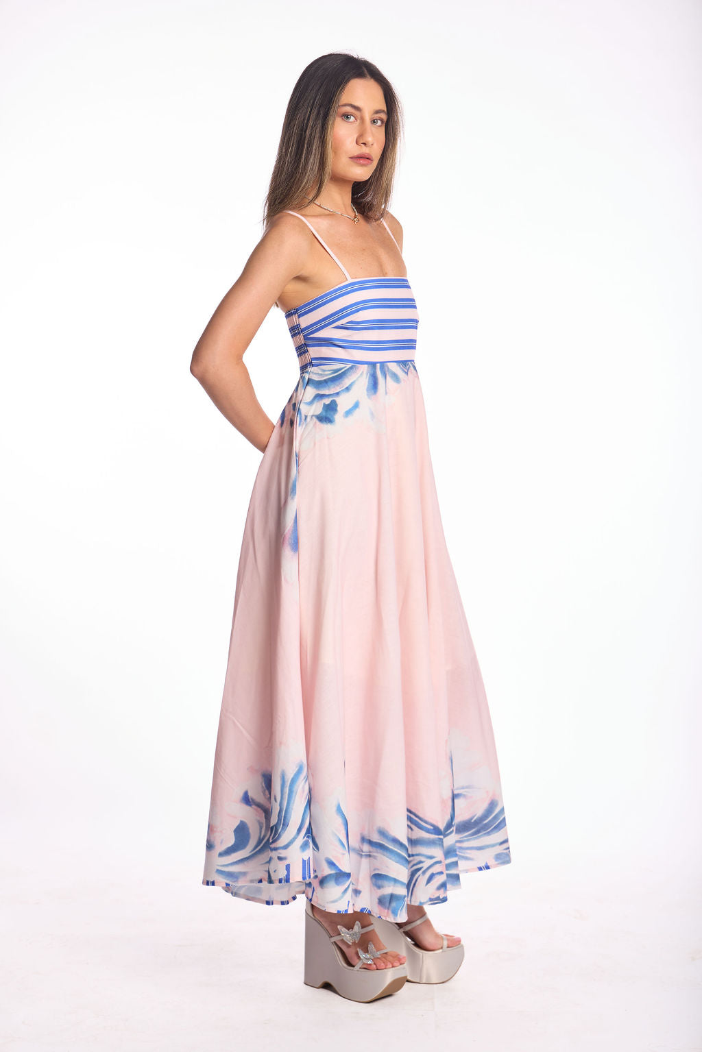 שמלת נינה ורוד